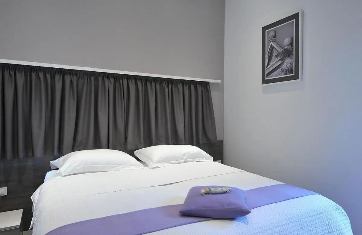 Deluxe Double Room in Apartments & Rooms Lavandula Exclusive Deluxe Double Room in Apartments & Rooms Lavandula Exclusive