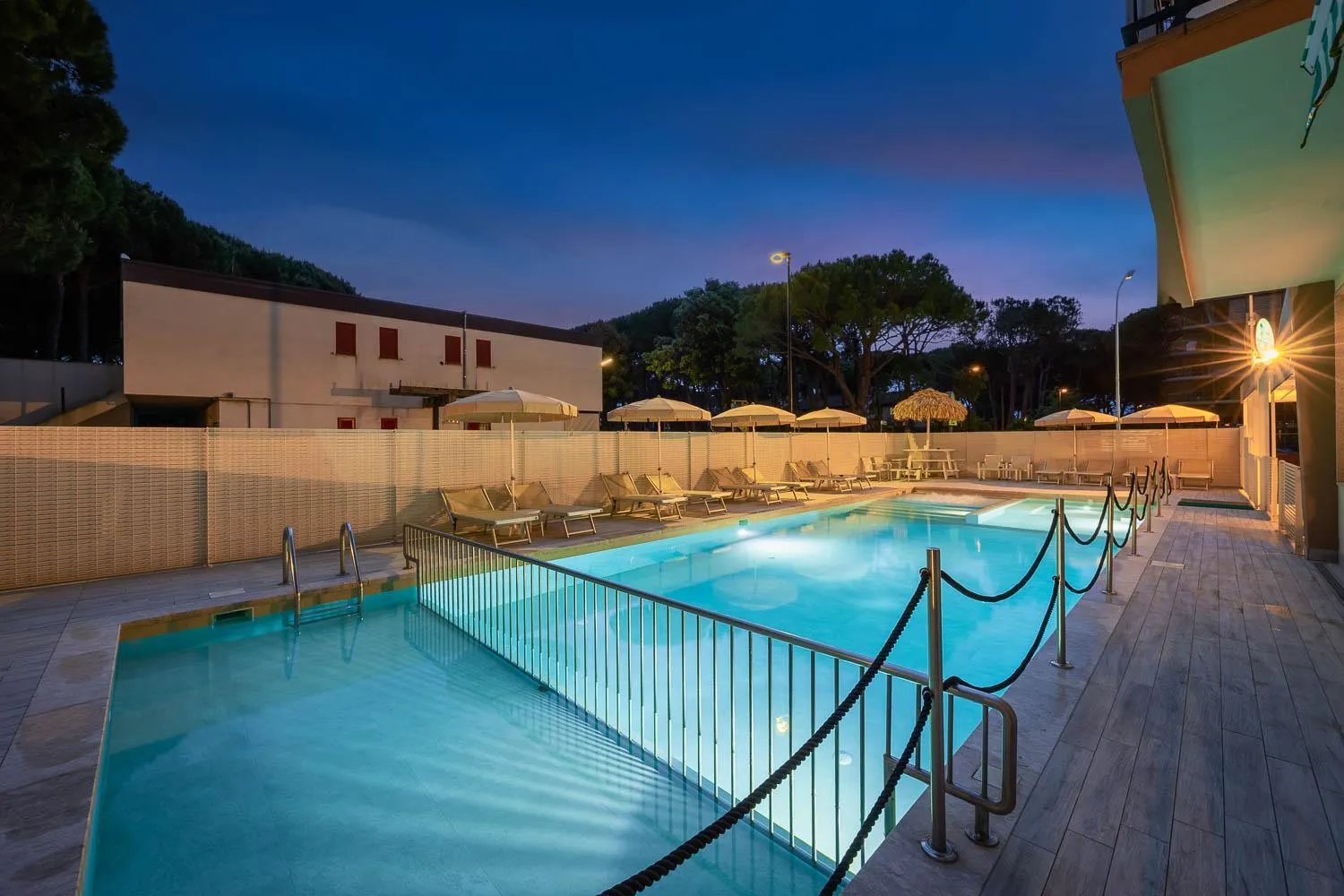 Night in Hotel Picobello Pineta