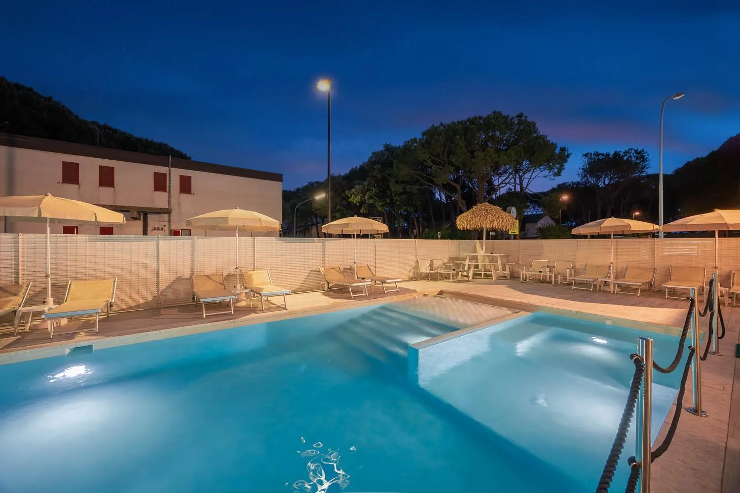 Night in Hotel Picobello Pineta