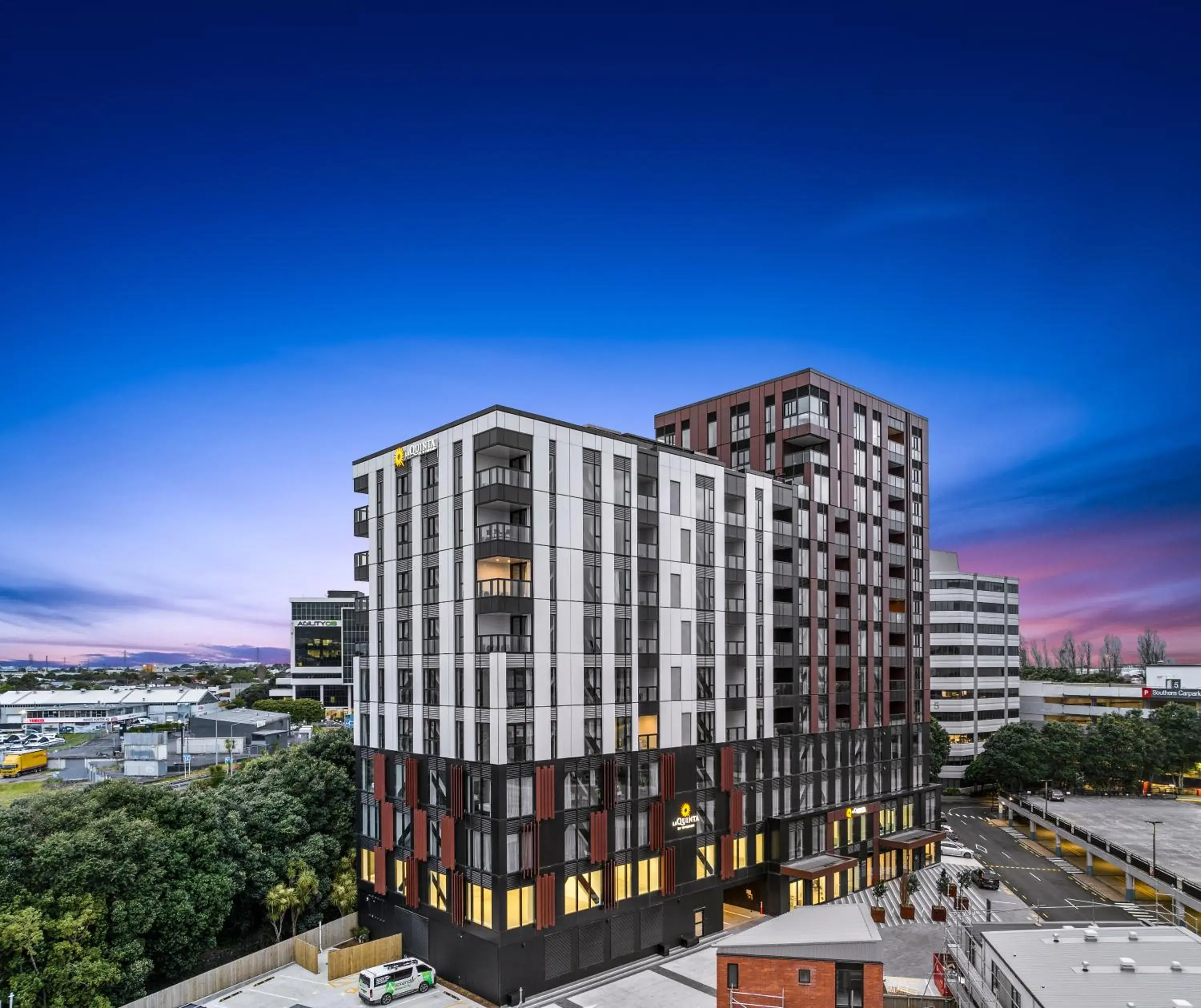 Property building in La Quinta by Wyndham Ellerslie Auckland Property building in La Quinta by Wyndham Ellerslie Auckland