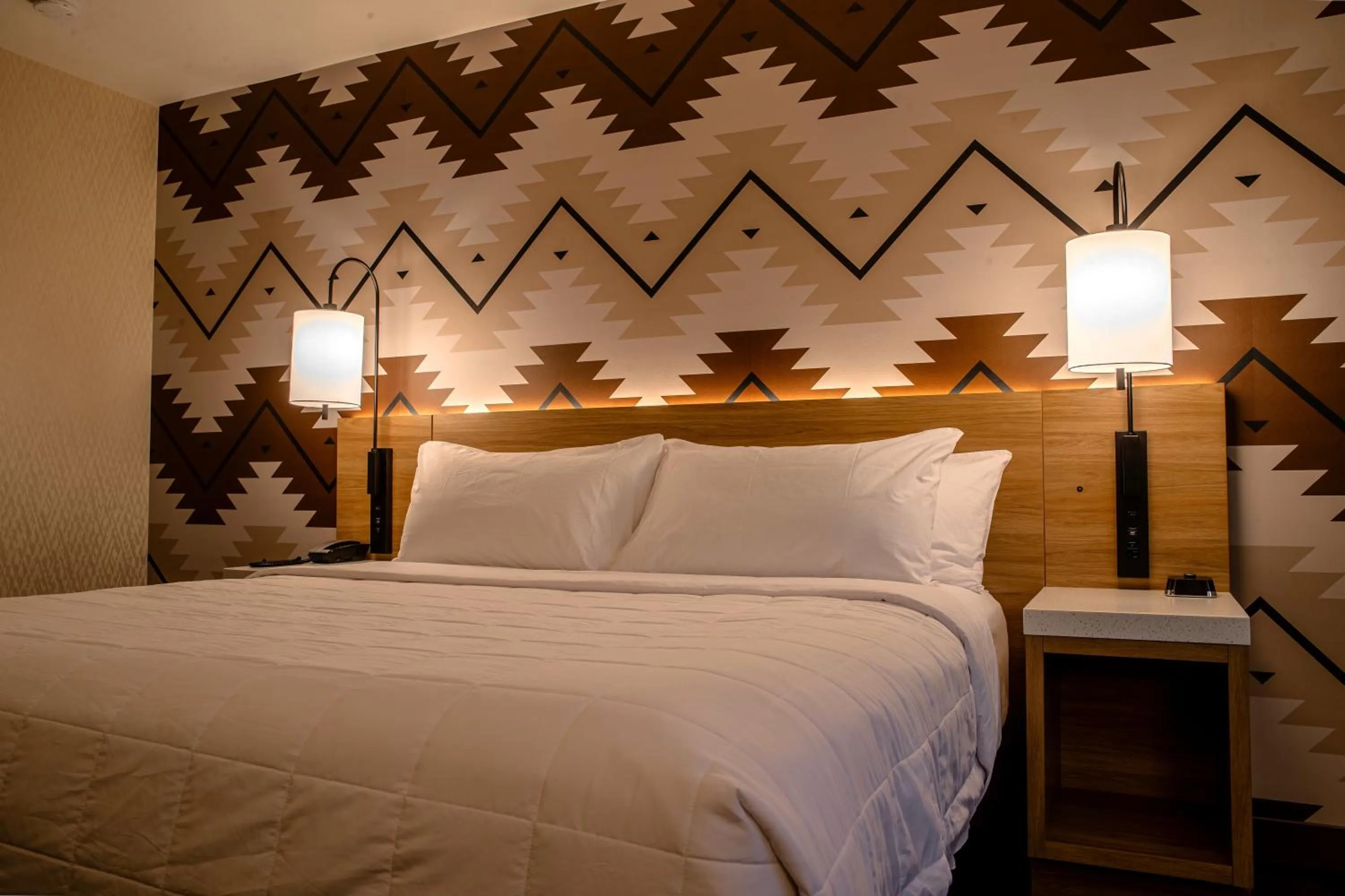 Bed in Wyndham Garden Redwood Valley - Ukiah