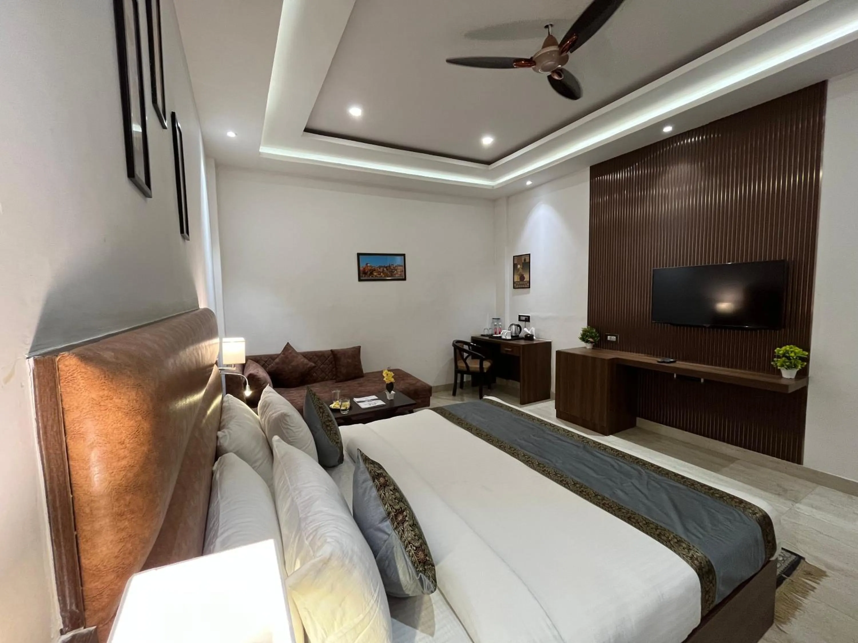 Hotel Kalawati Palace