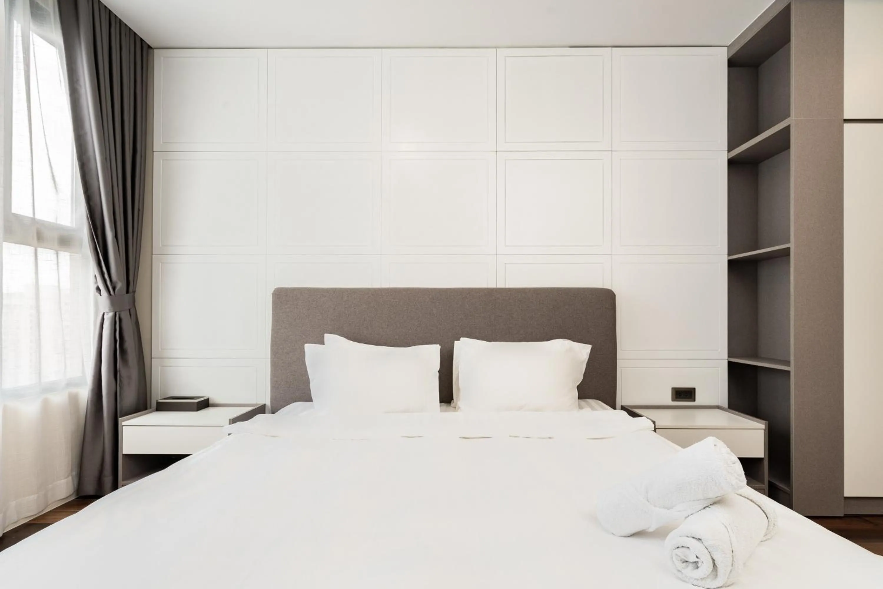 Bed in The Rixx Madison