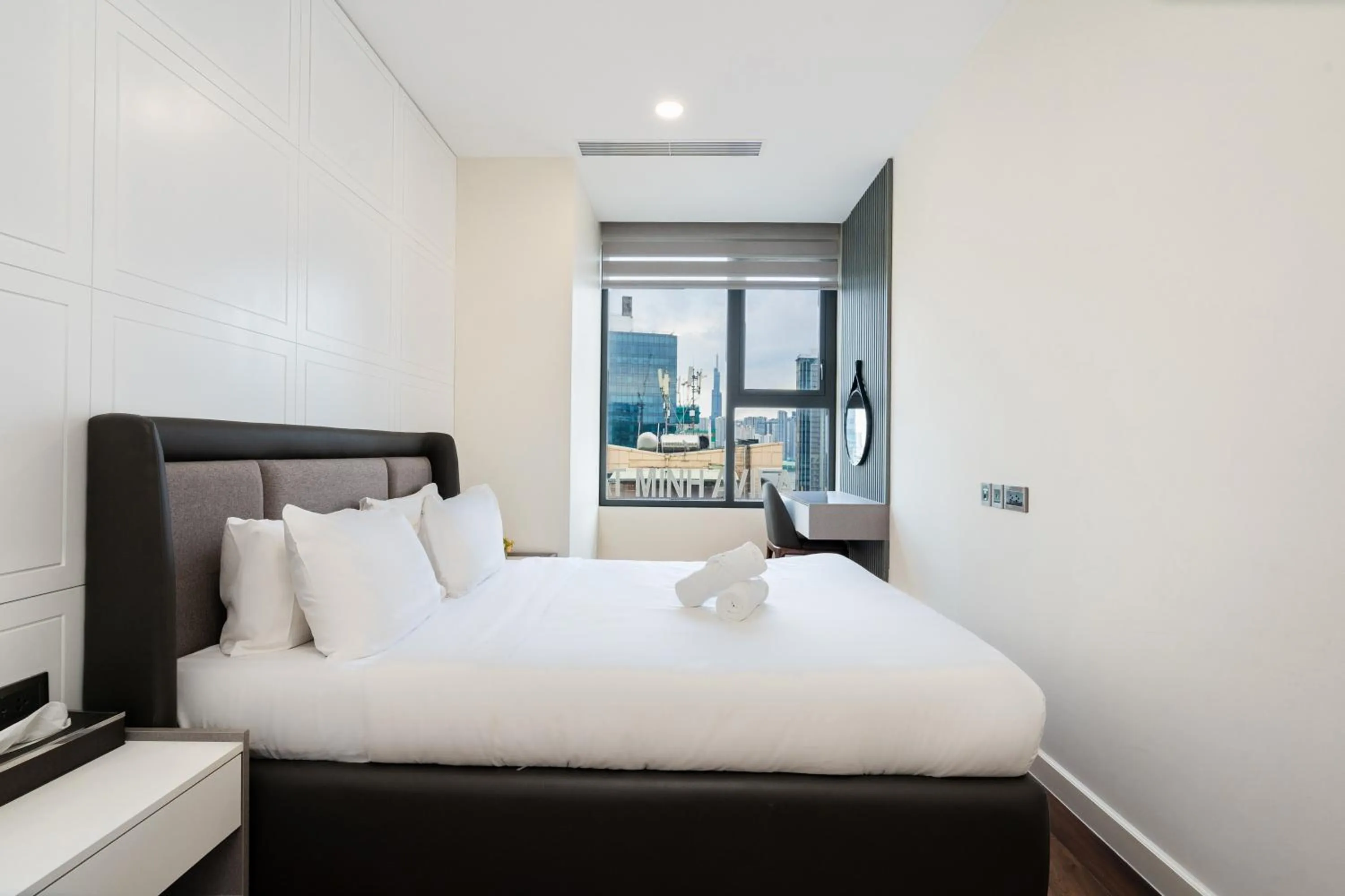 Bed in The Rixx Madison