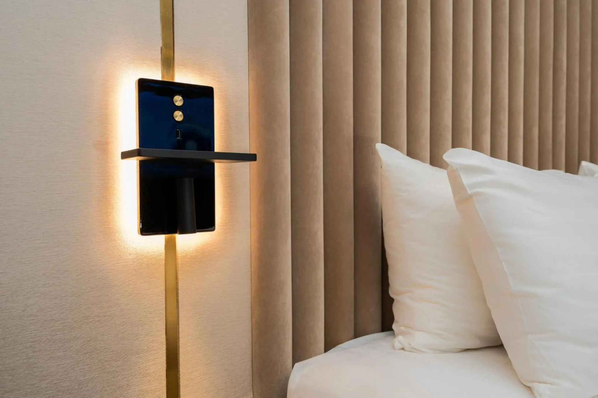 Bed in The Rixx Madison