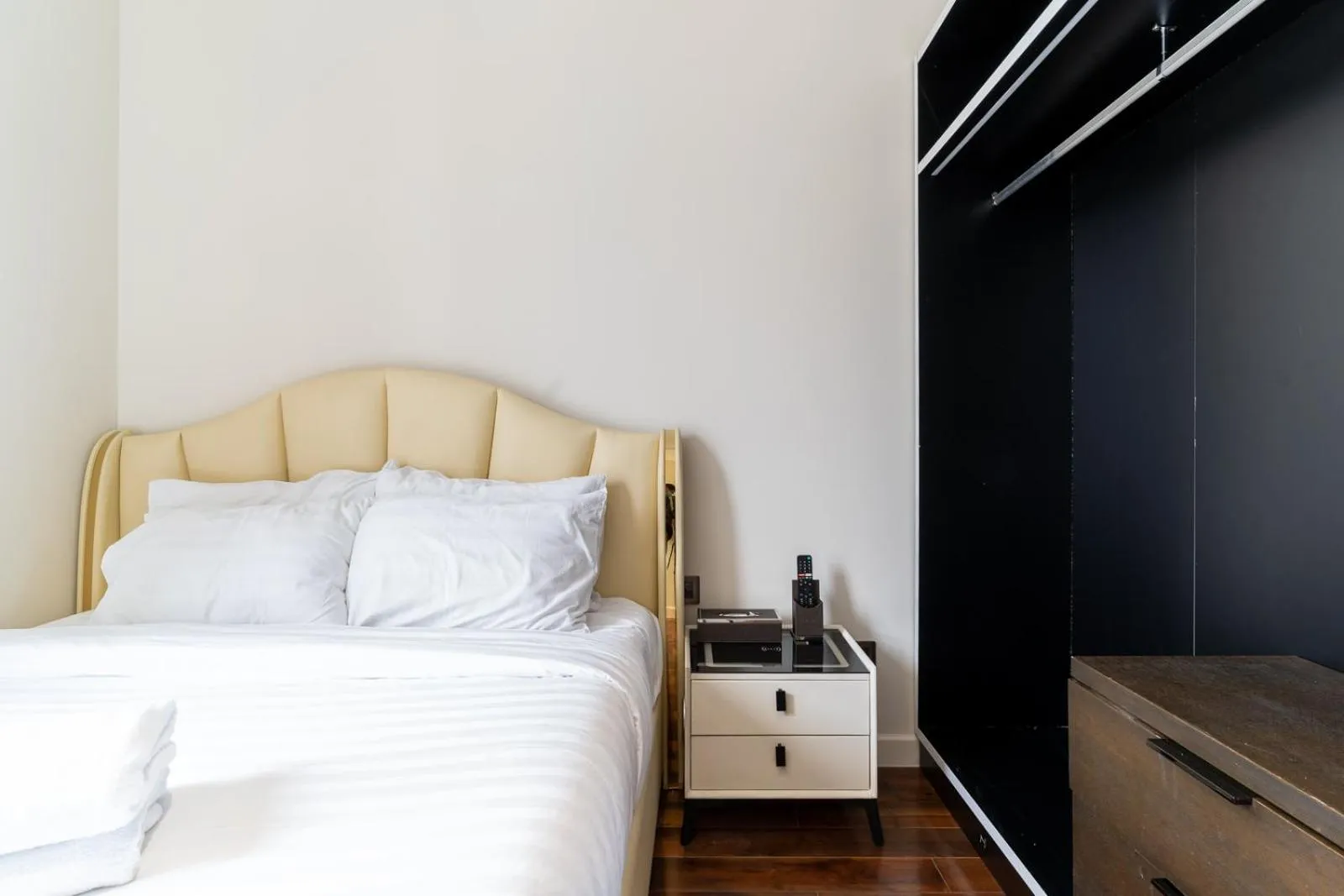 Bed in The Rixx Madison