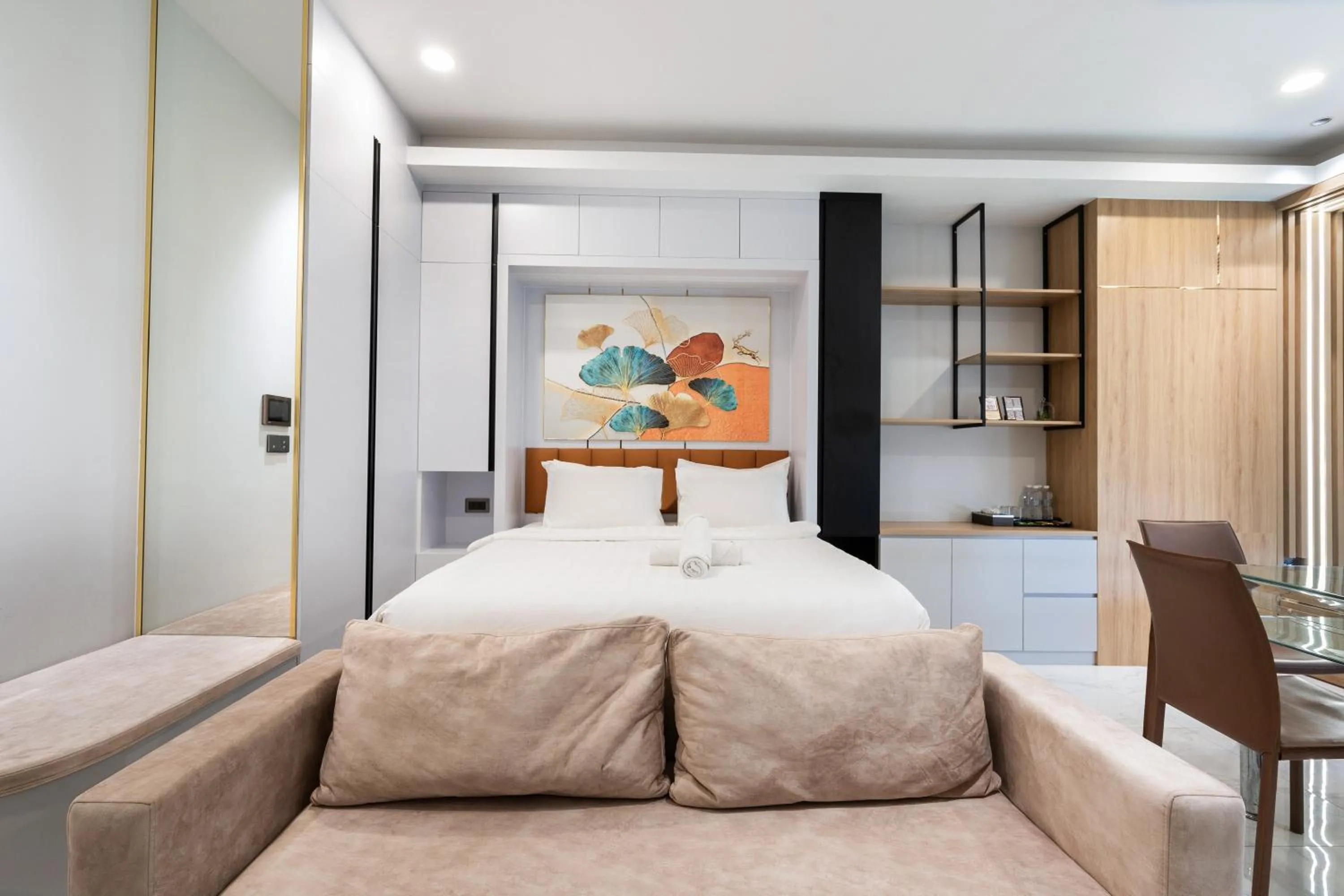 Bed in The Rixx Madison