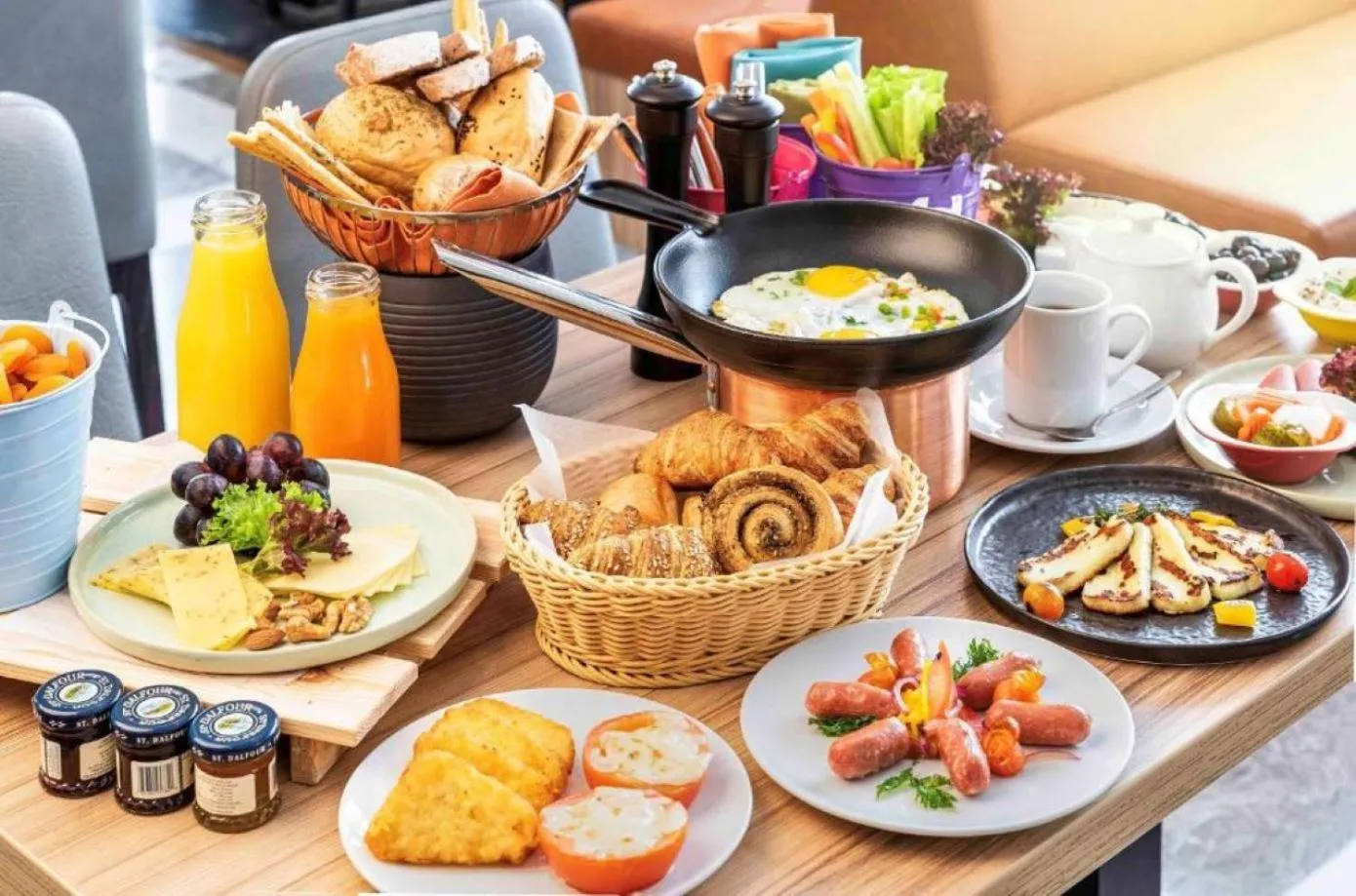 Breakfast in Park Inn by Radisson Makkah Thakher Alsharqi