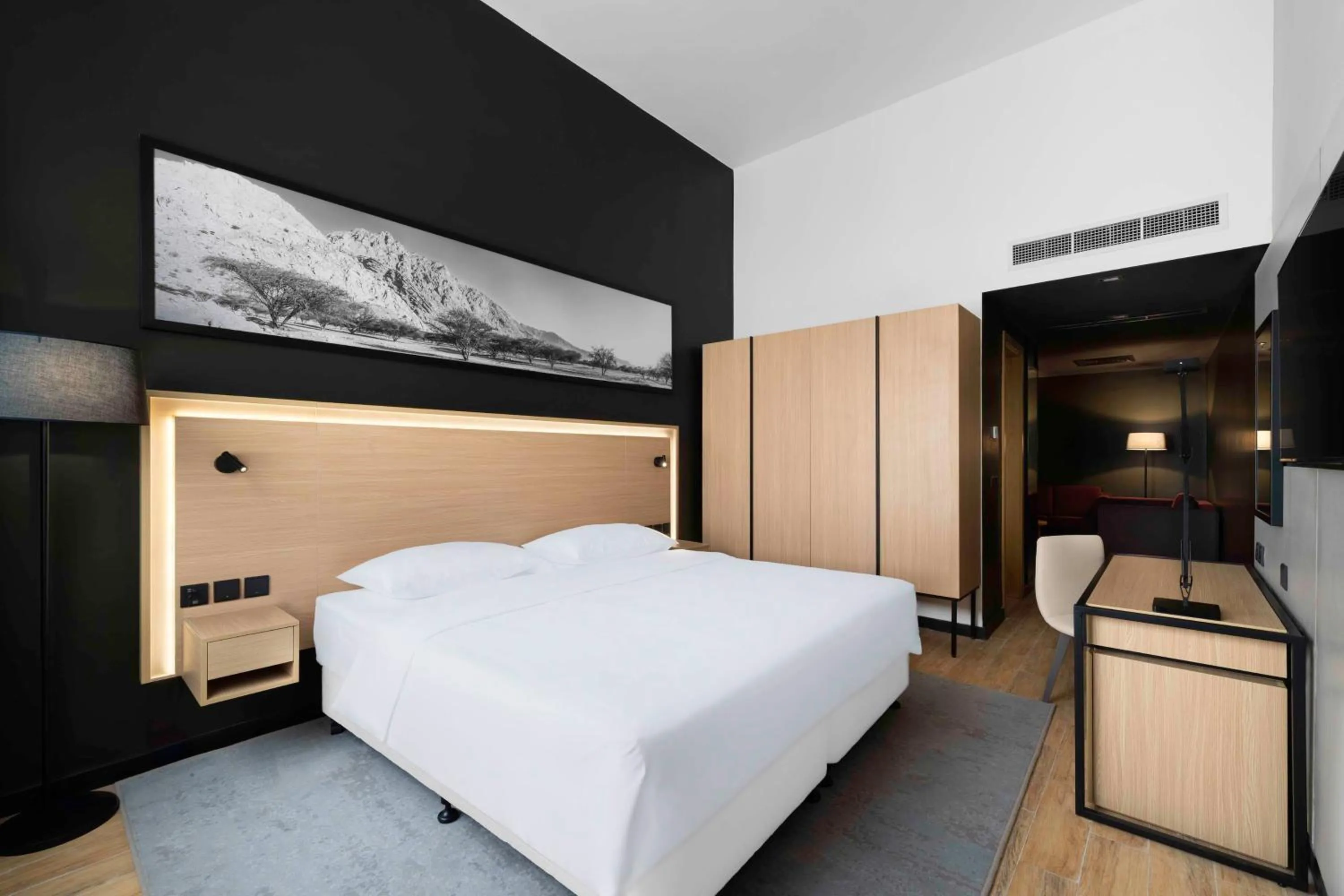 Photo of the whole room, Bed in Park Inn by Radisson Makkah Thakher Alsharqi