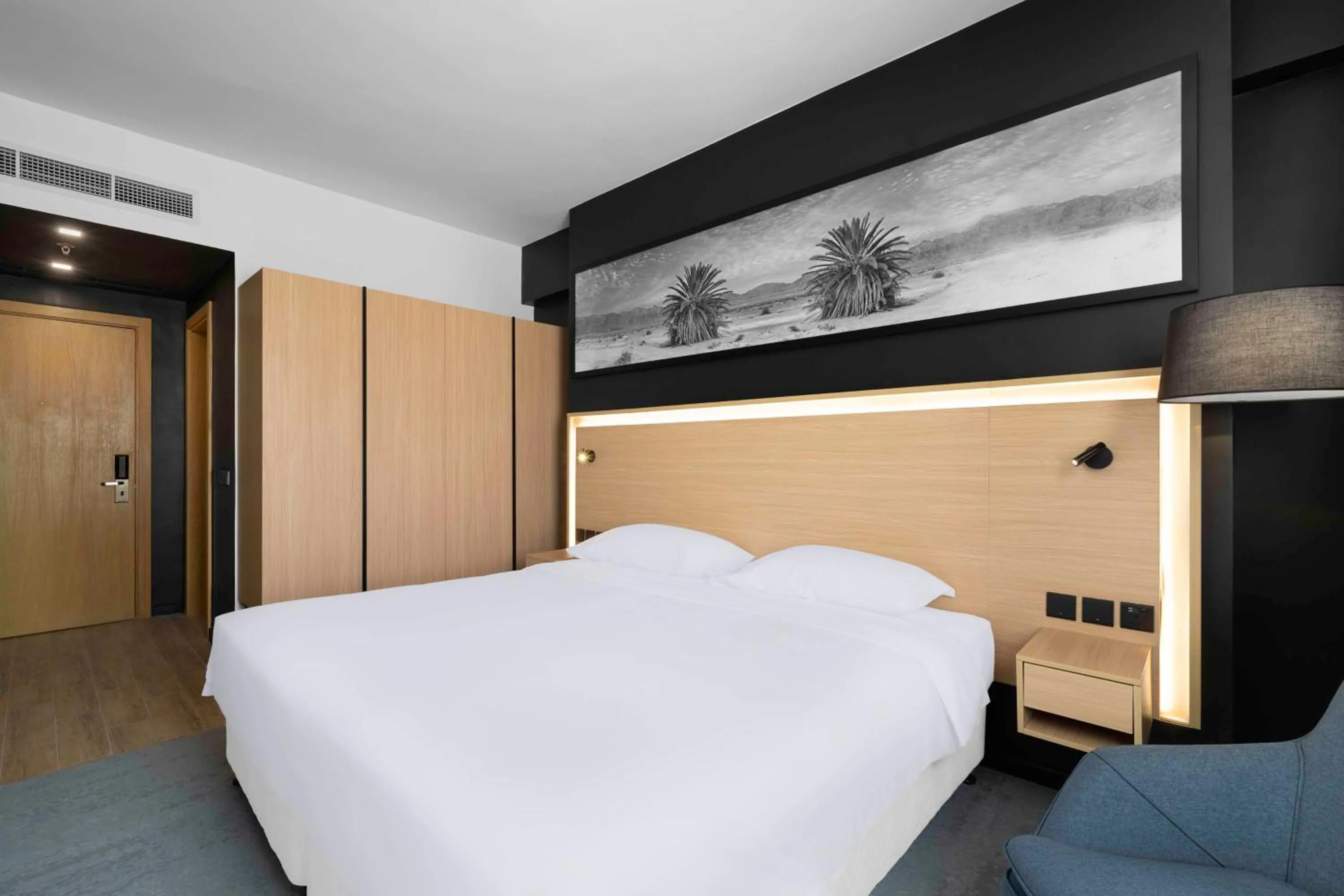 Bedroom, Bed in Park Inn by Radisson Makkah Thakher Alsharqi