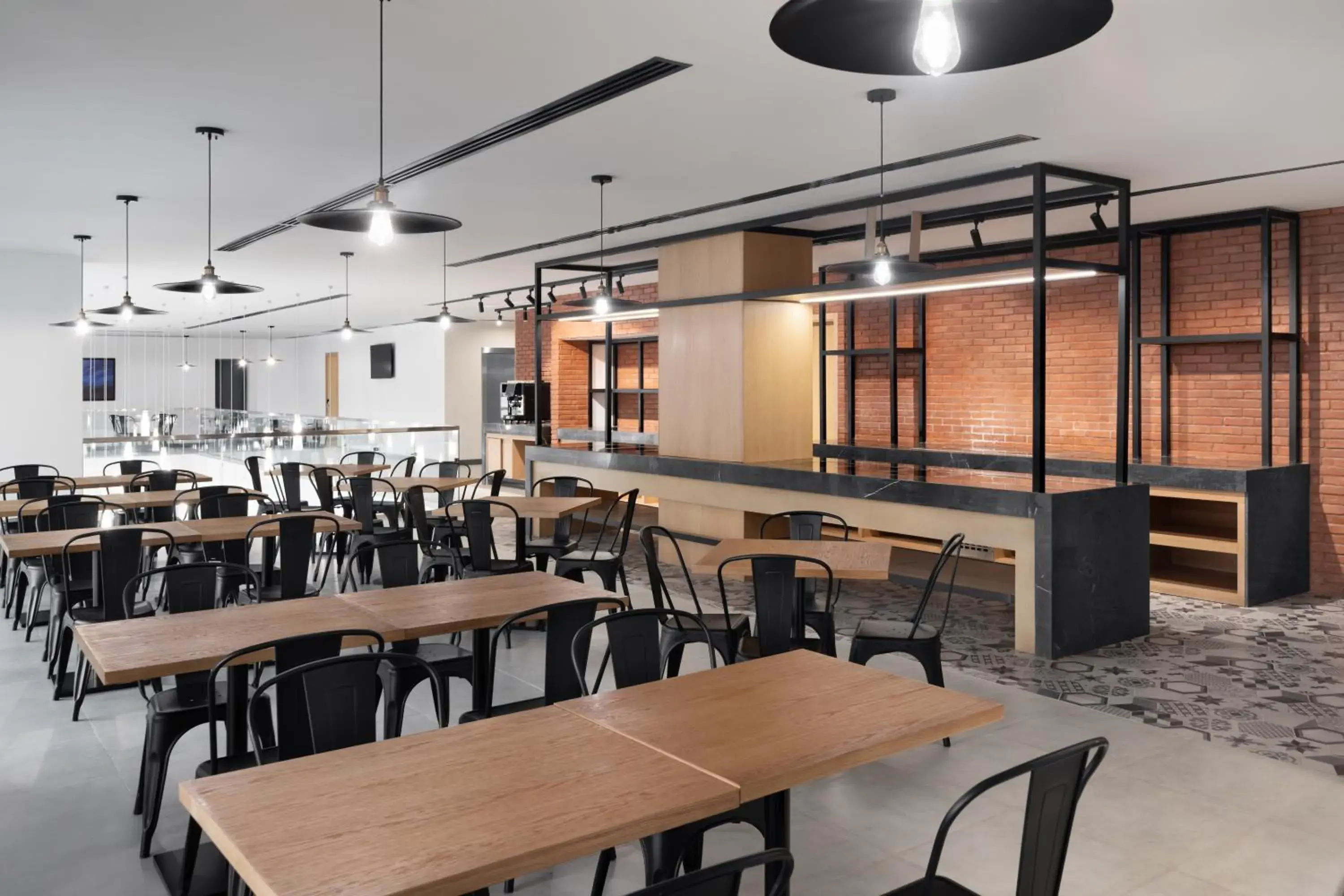 Restaurant/places to eat in Park Inn by Radisson Makkah Thakher Alsharqi Restaurant/places to eat in Park Inn by Radisson Makkah Thakher Alsharqi