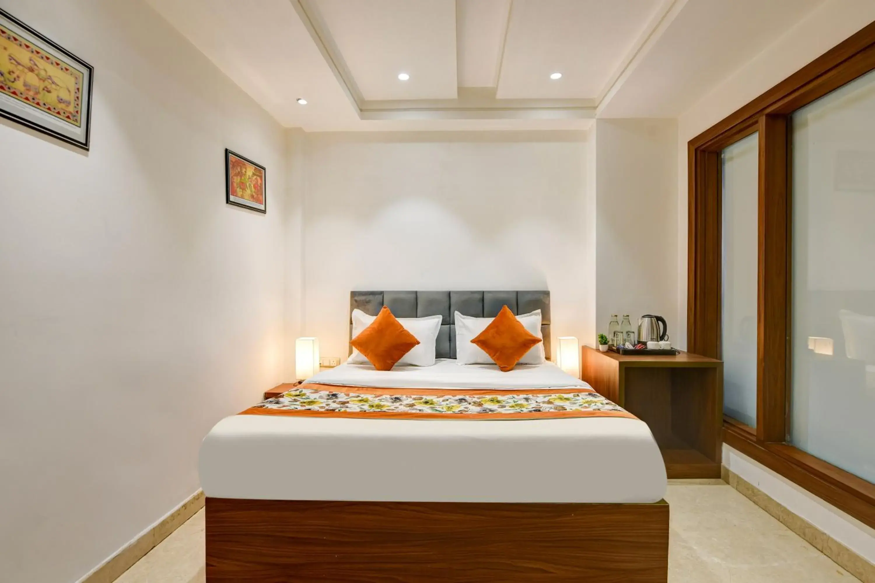 Qotel Comfort Ashok Vihar Qotel Comfort Ashok Vihar