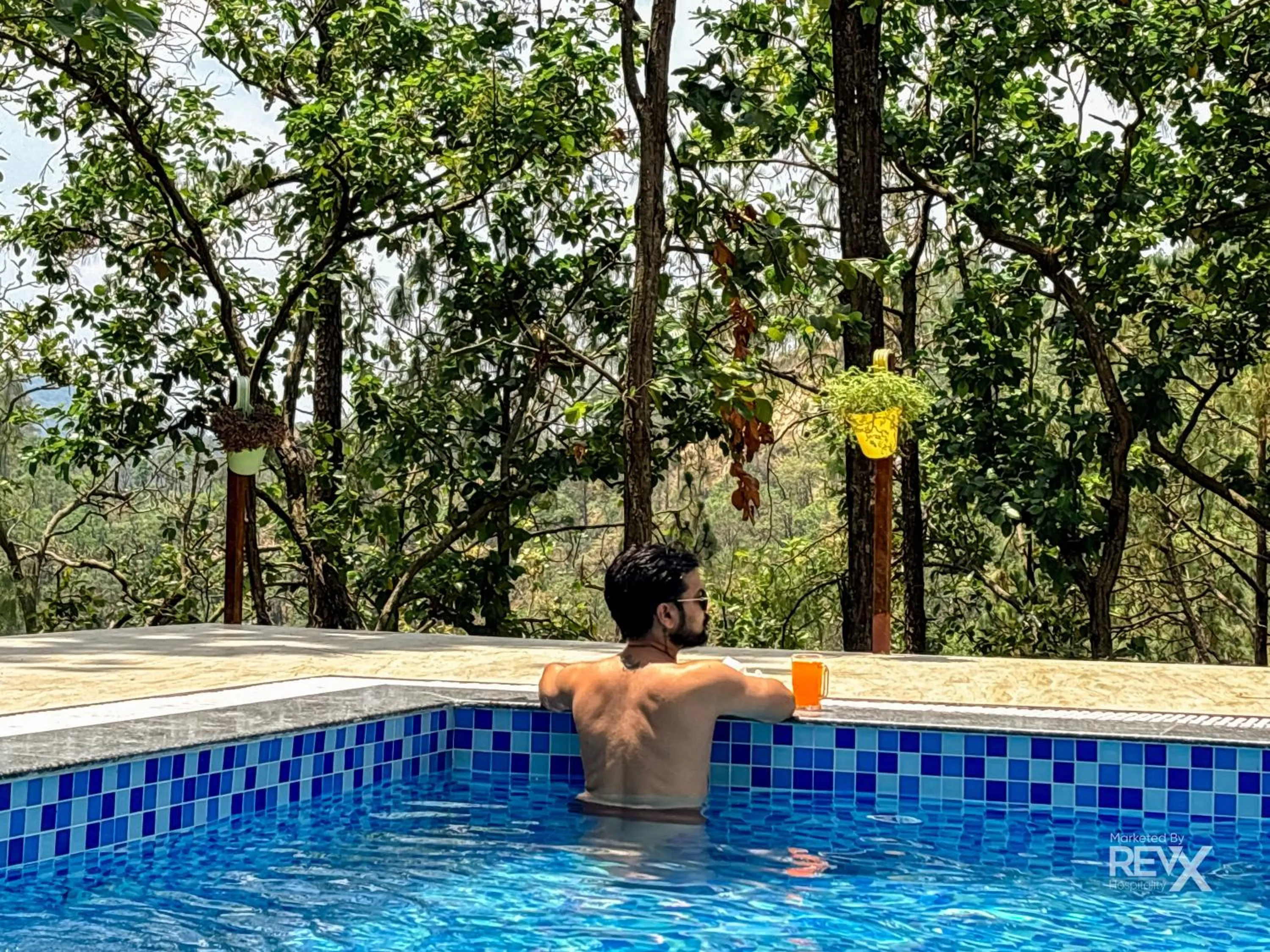 Day in Hotel Prince valley