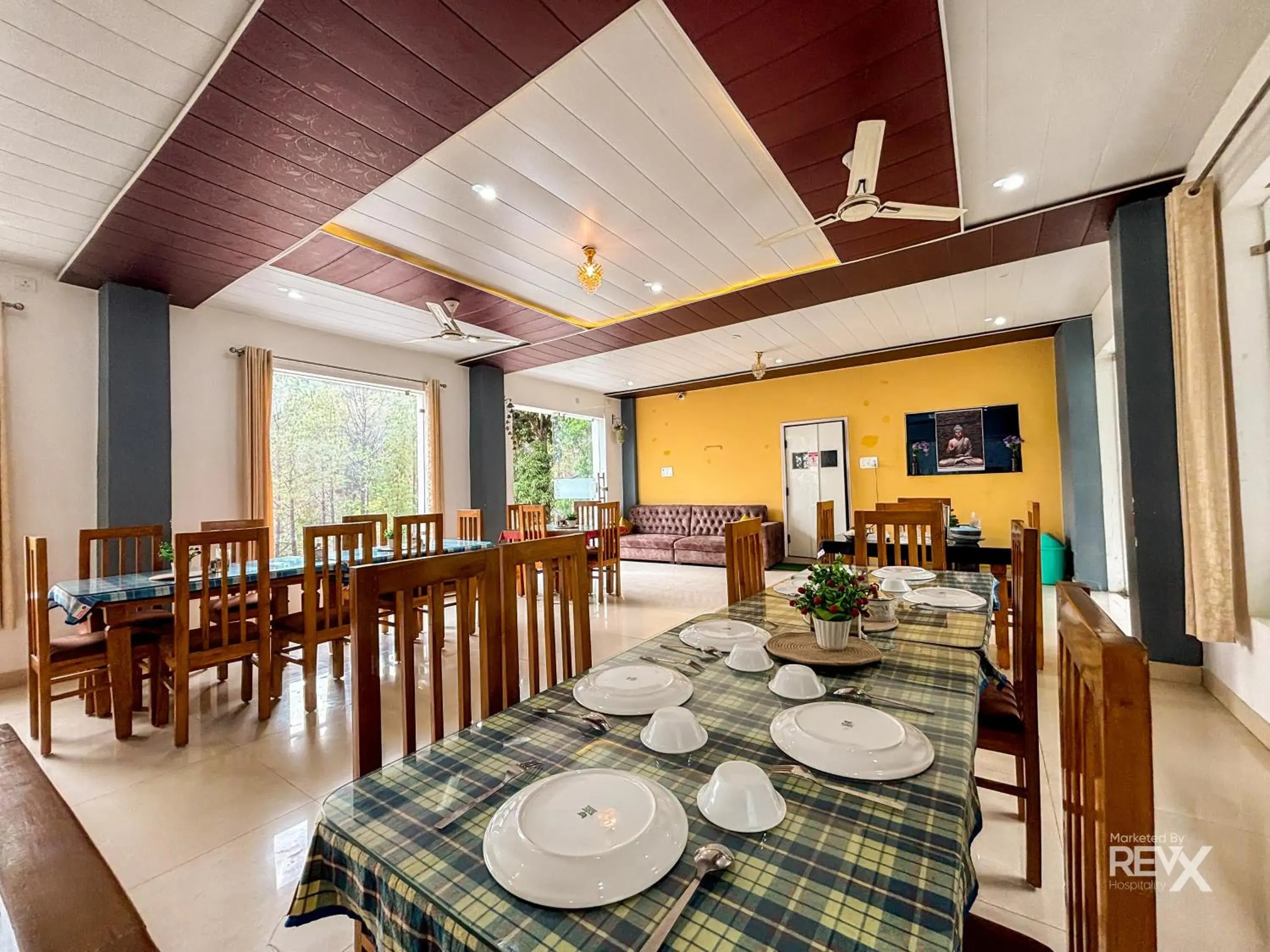 Restaurant/places to eat in Hotel Prince valley Restaurant/places to eat in Hotel Prince valley