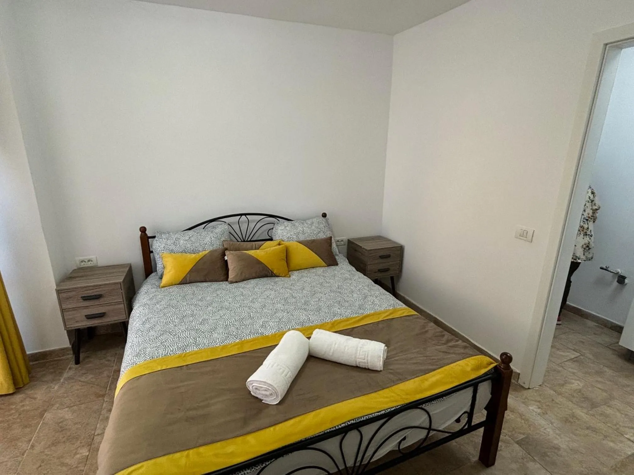 Bed in The Loft Gara de Nord