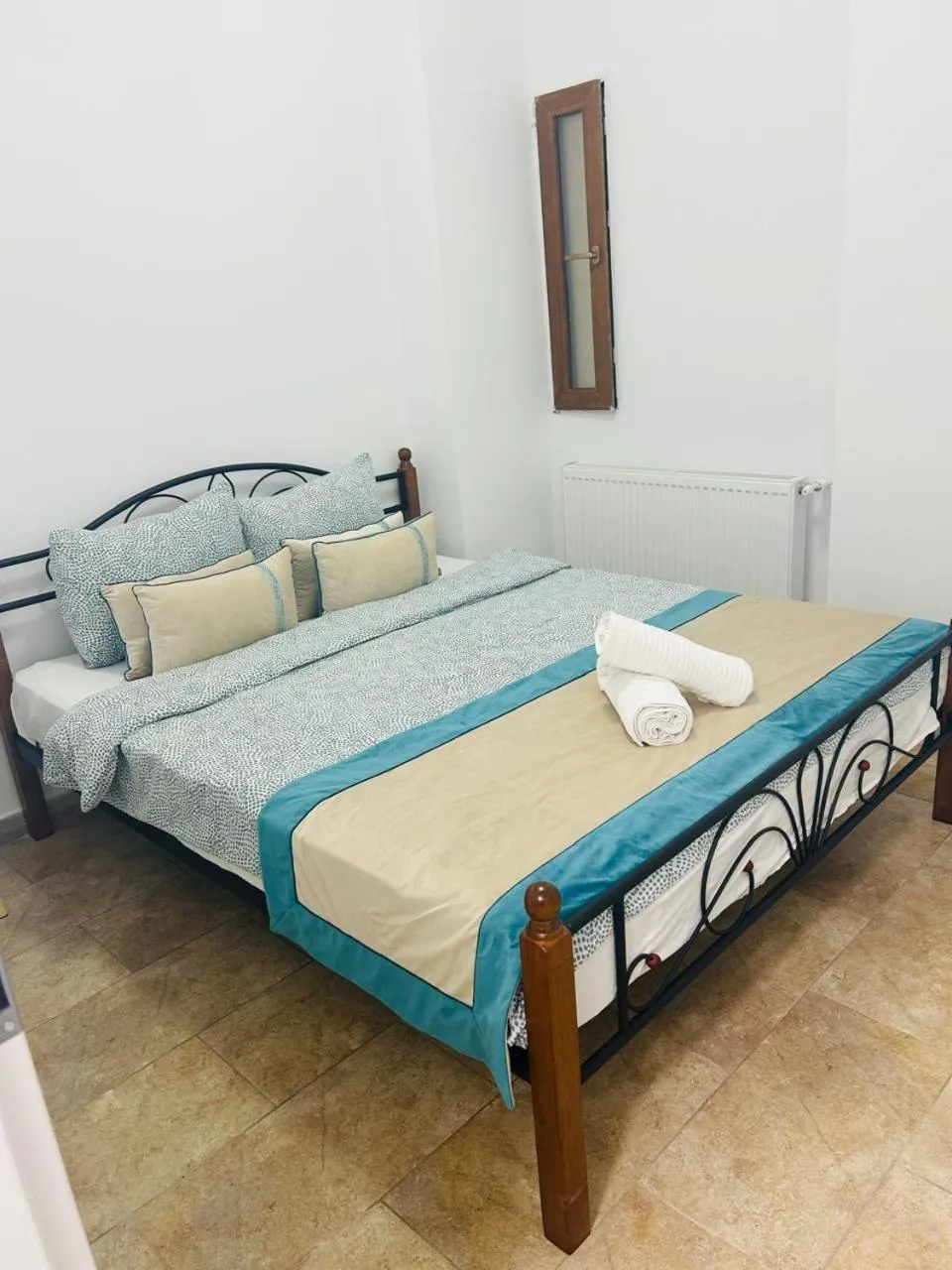 Bed in The Loft Gara de Nord