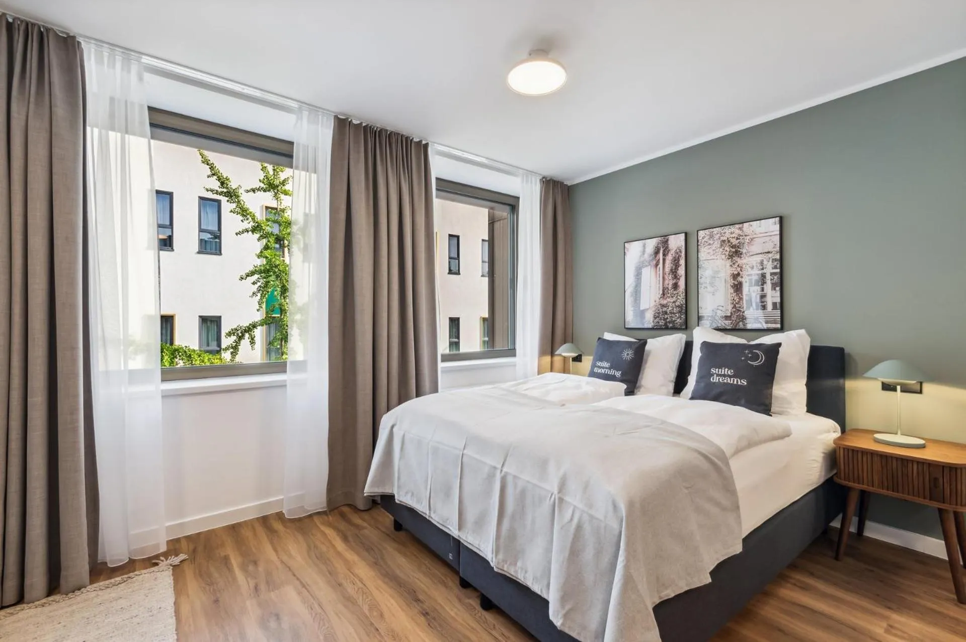 Bed in Limehome Oberhausen Paul-Reusch-Str