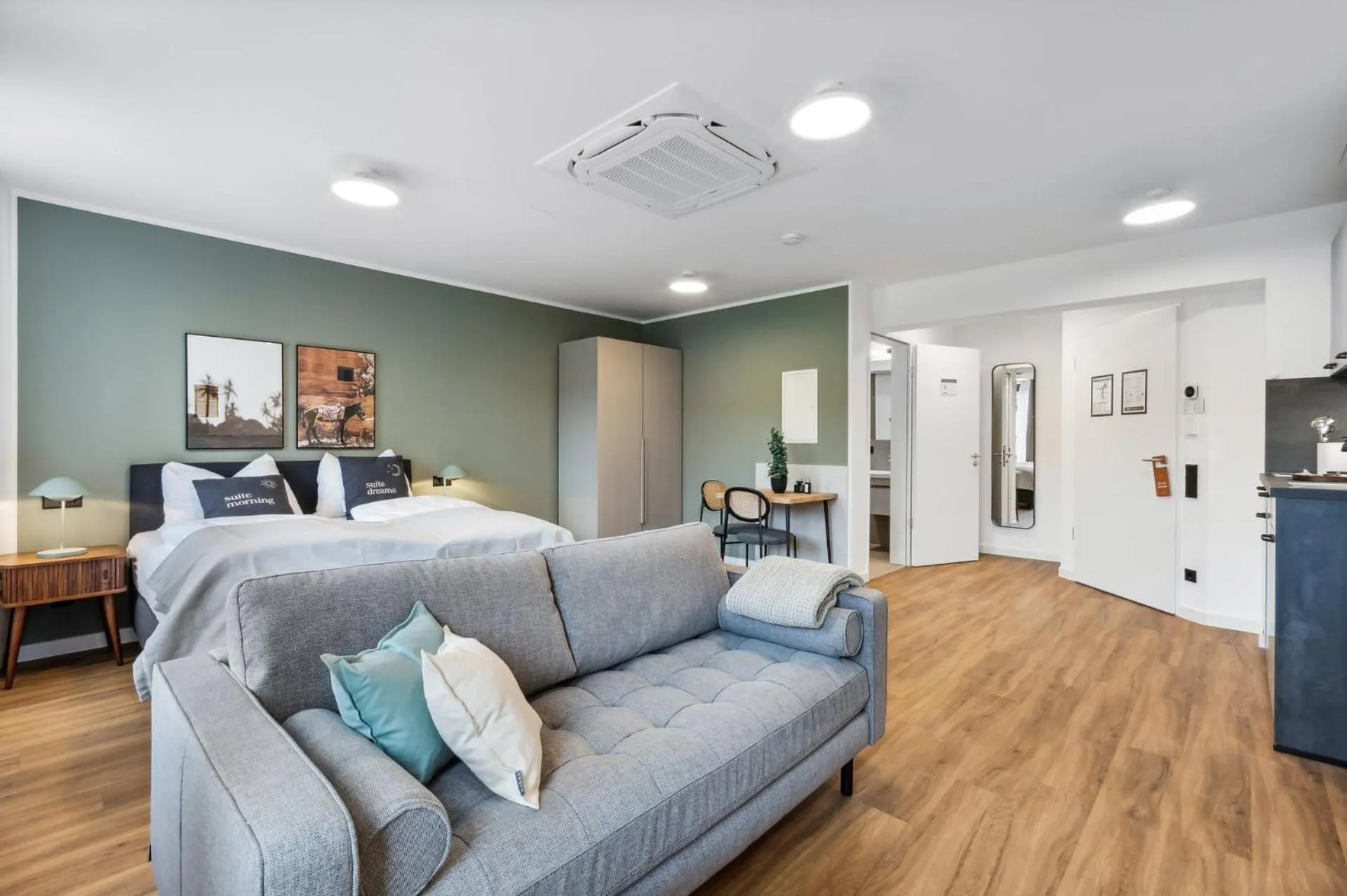 Kitchen or kitchenette in Limehome Oberhausen Paul-Reusch-Str