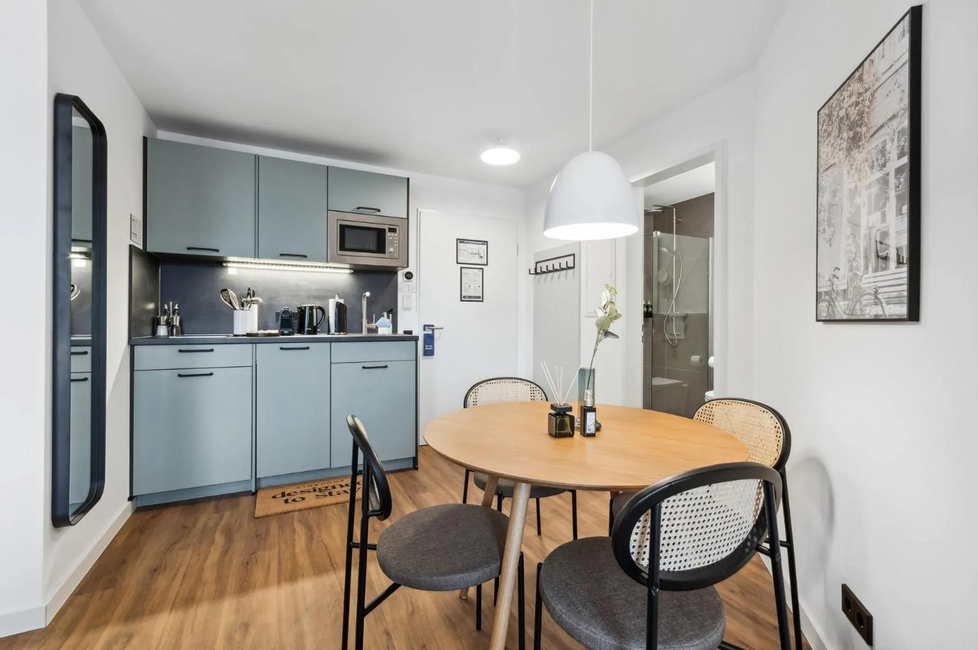 Kitchen or kitchenette in Limehome Oberhausen Paul-Reusch-Str