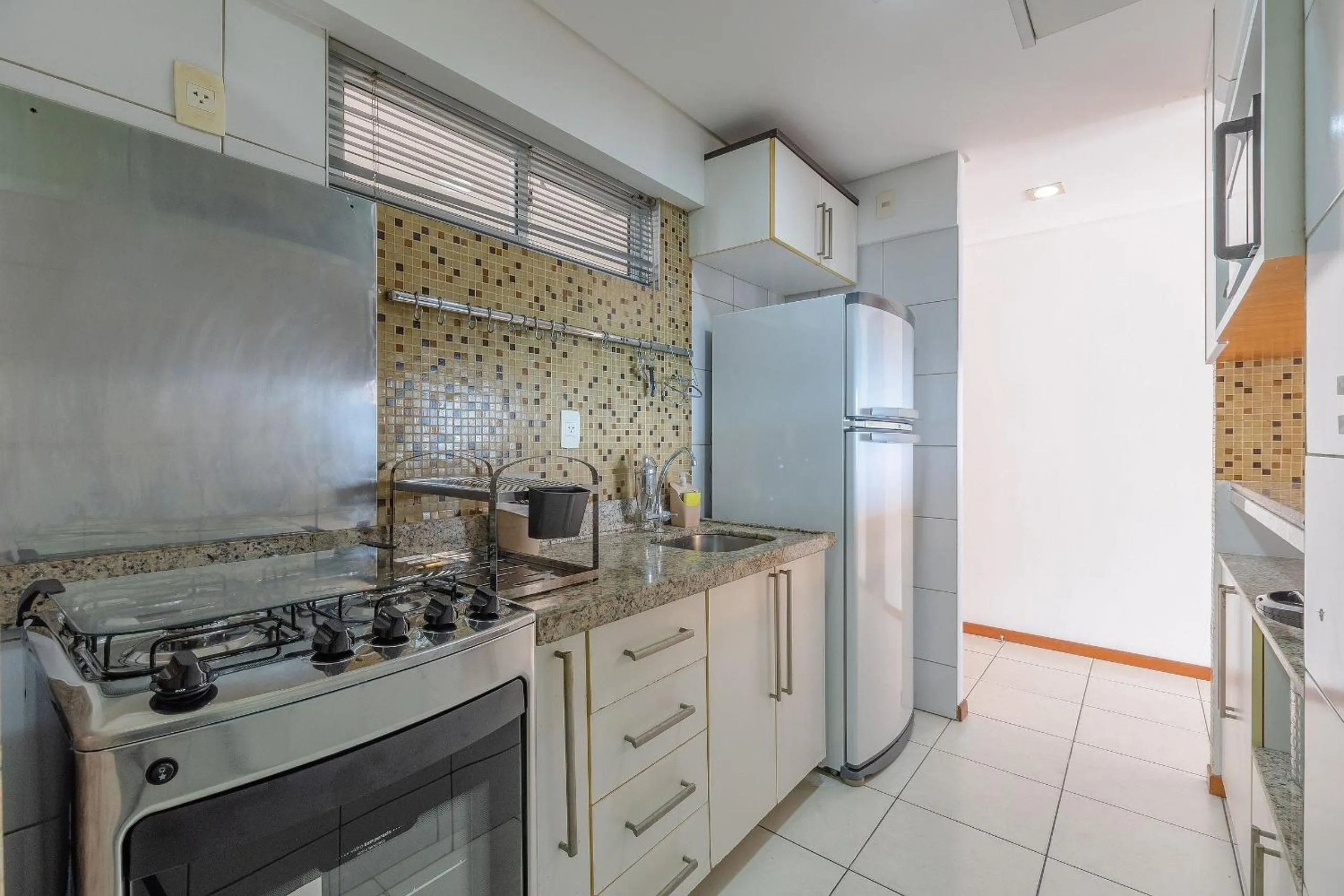 Kitchen or kitchenette in Villa Damasco #2002 - em Fortaleza por Carpediem
