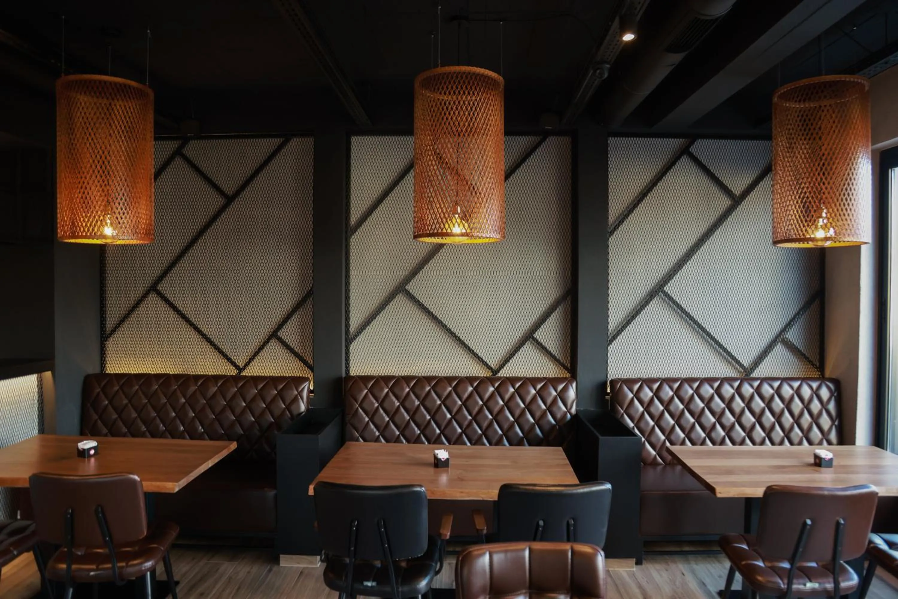 Lounge or bar in BAZ'HUR Boutique Hotel