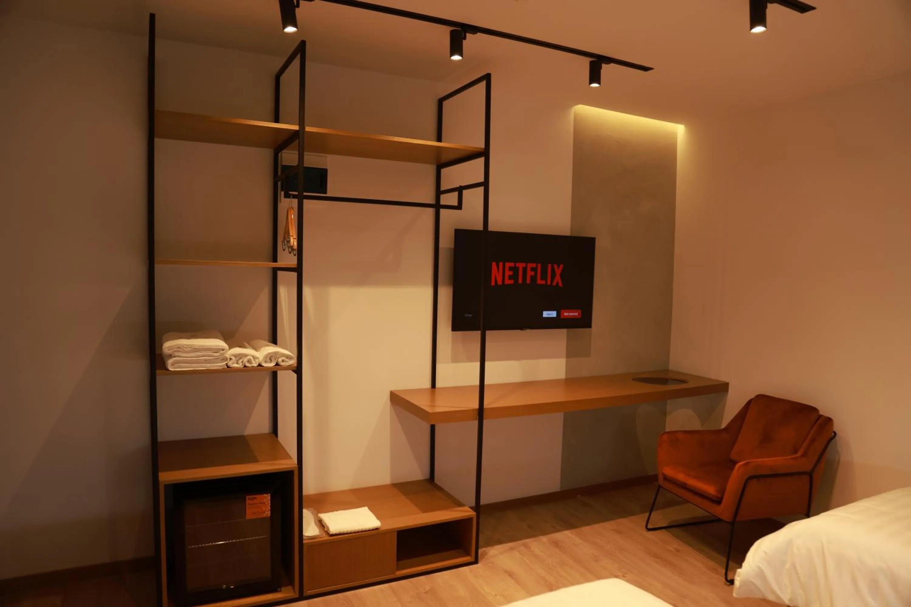 TV and multimedia, Bed in BAZ'HUR Boutique Hotel