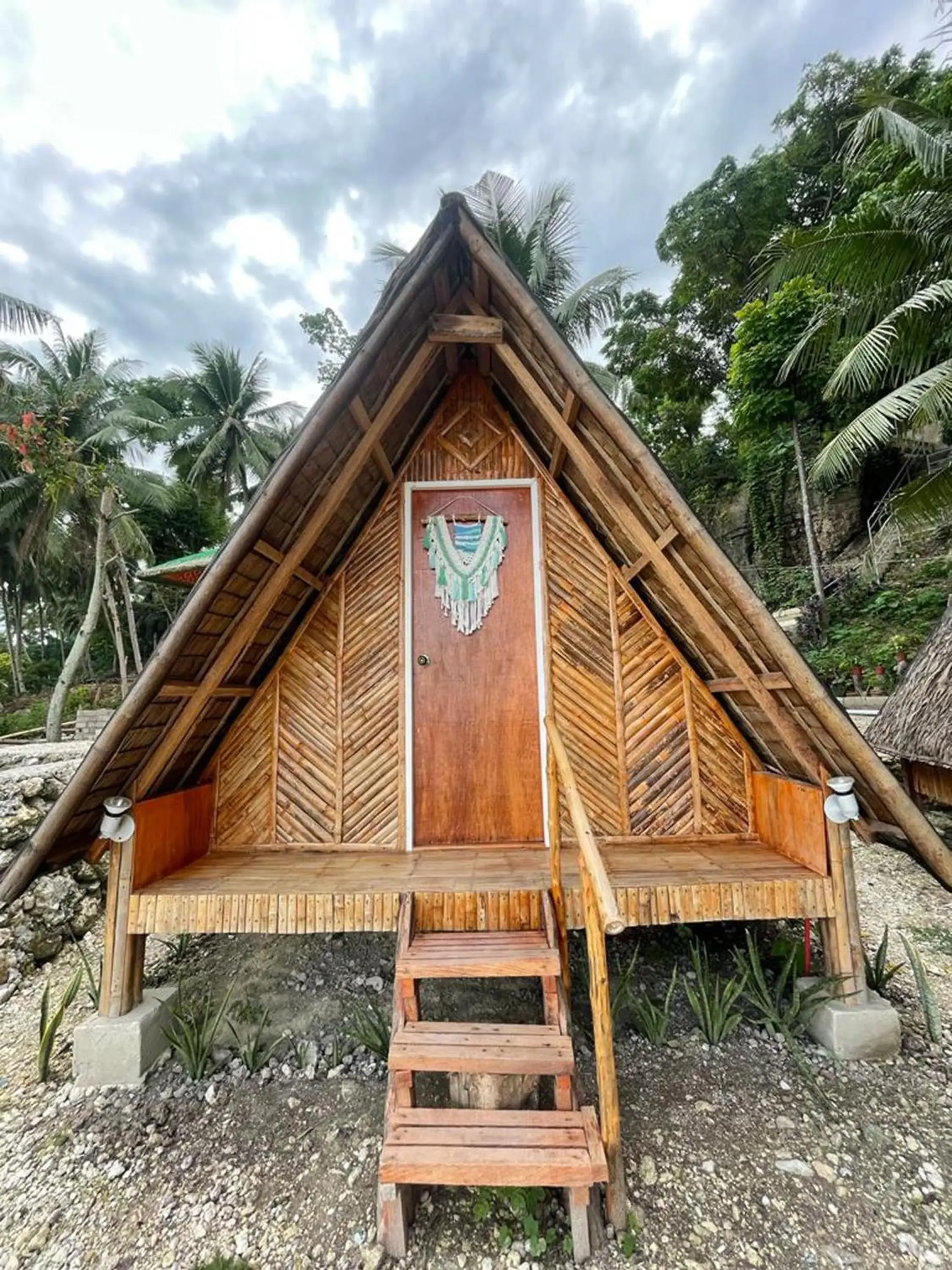 Bedroom in Hagdan Reef Dive Spot by HiveRooms Bedroom in Hagdan Reef Dive Spot by HiveRooms