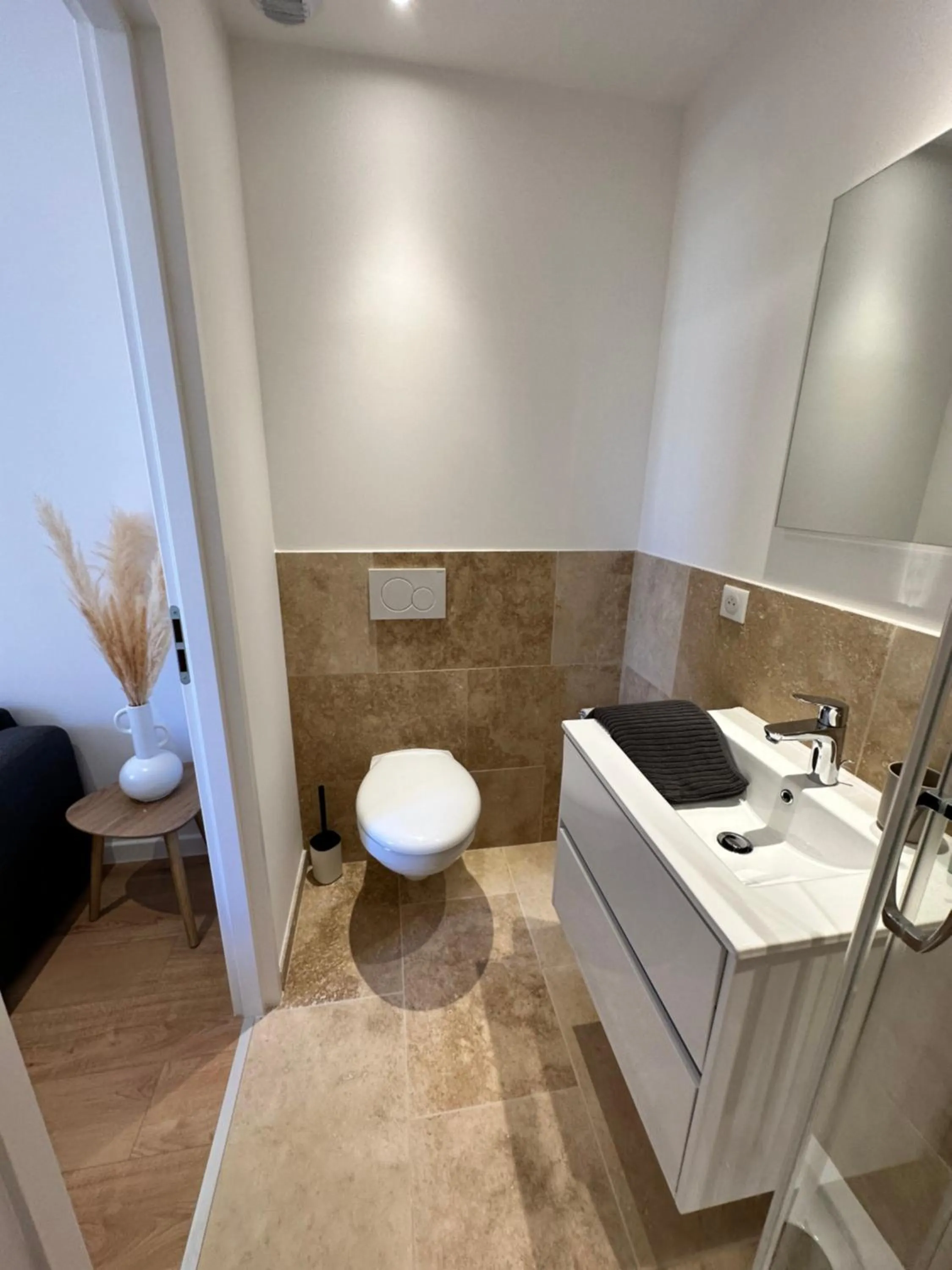 Toilet in Résidence Terminus - appartements