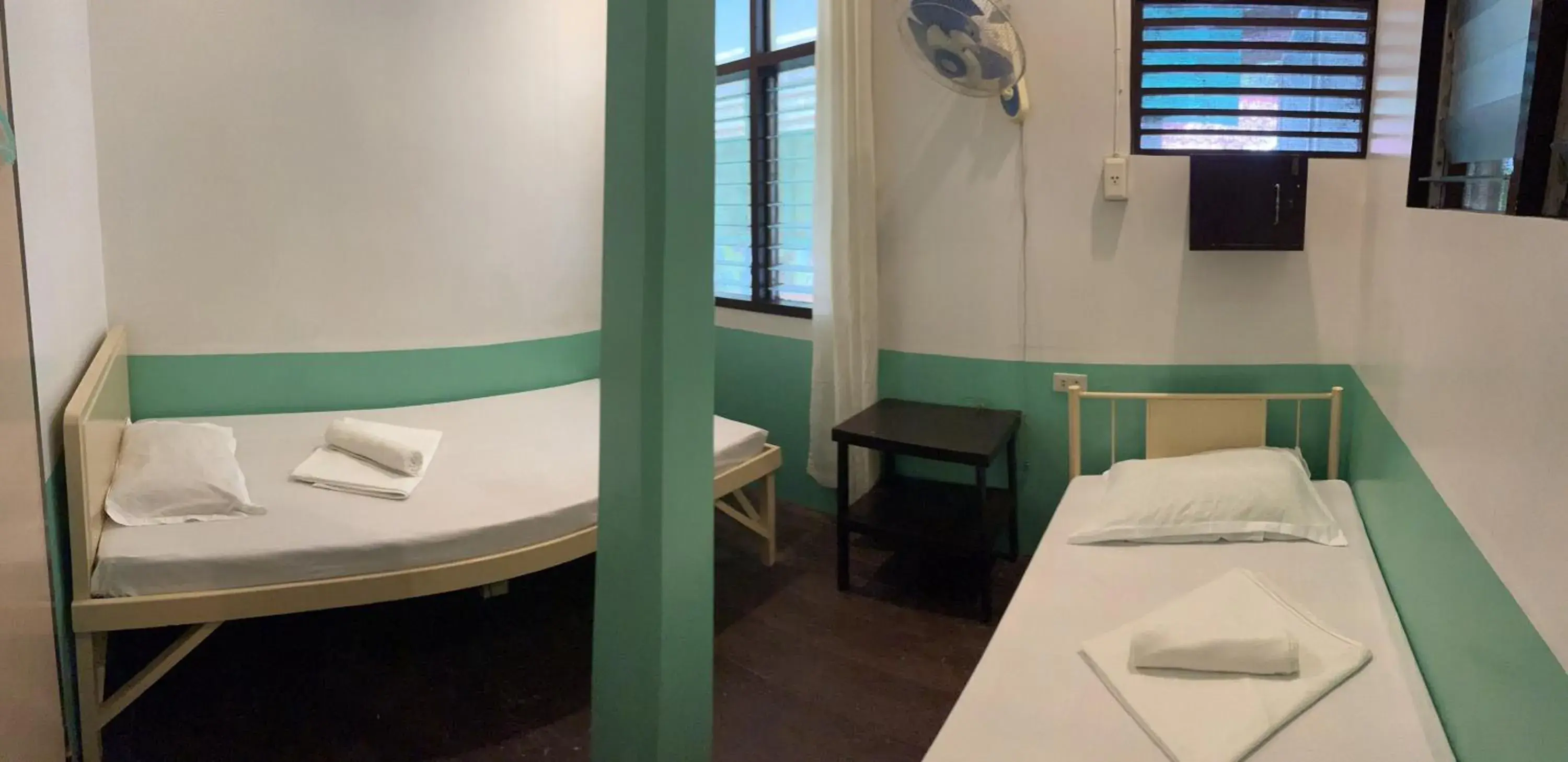 Standard Double or Twin Room in Austrias Guest House Standard Double or Twin Room in Austrias Guest House