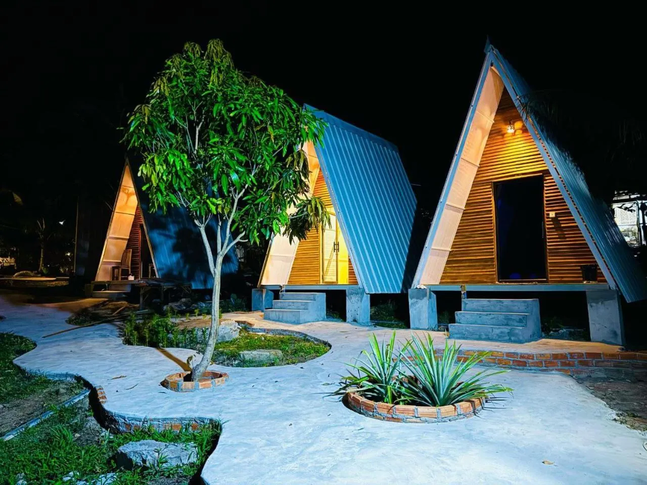 Romny cozy bay Resort