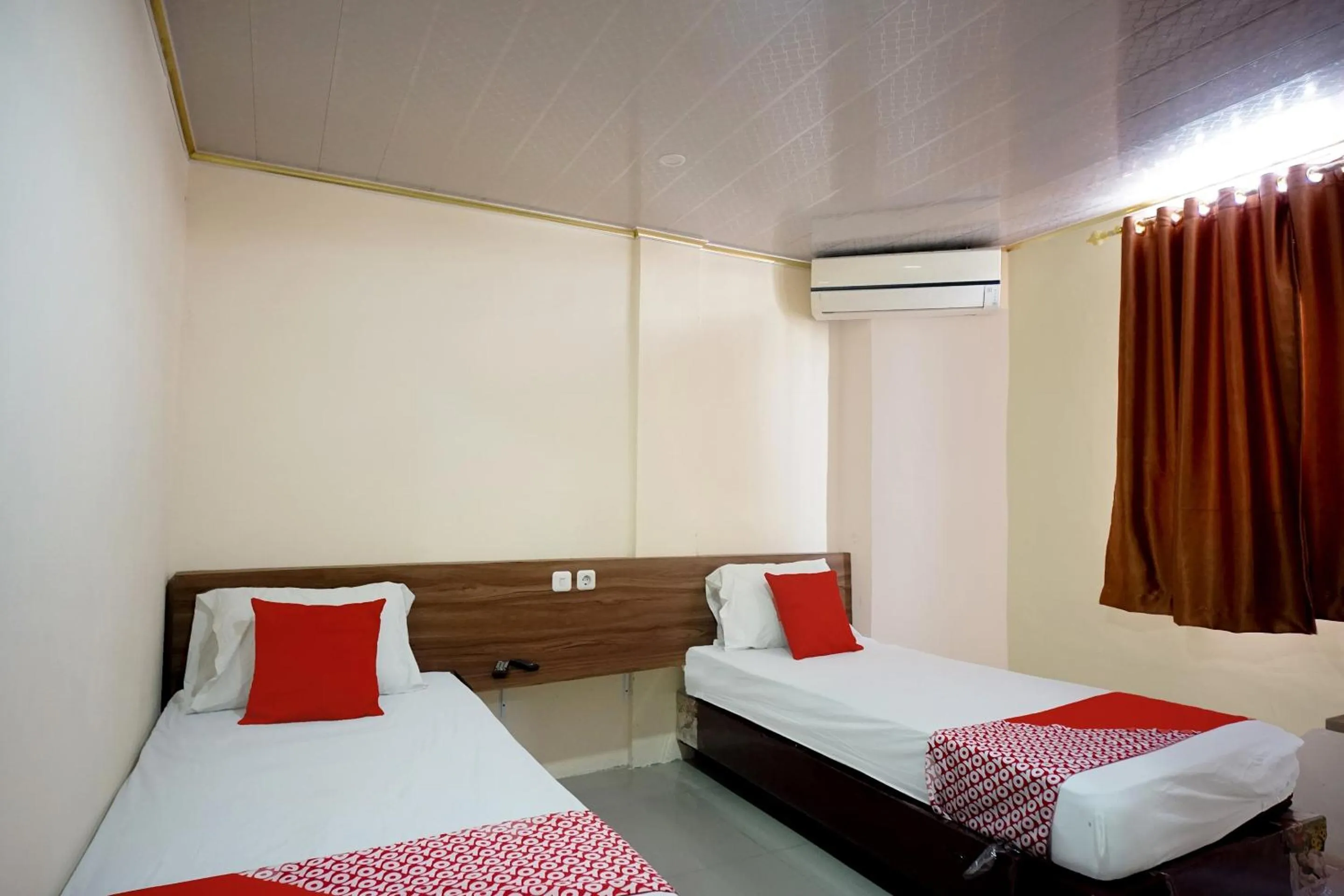 Bedroom in OYO 93066 D'niel Homestay Syariah