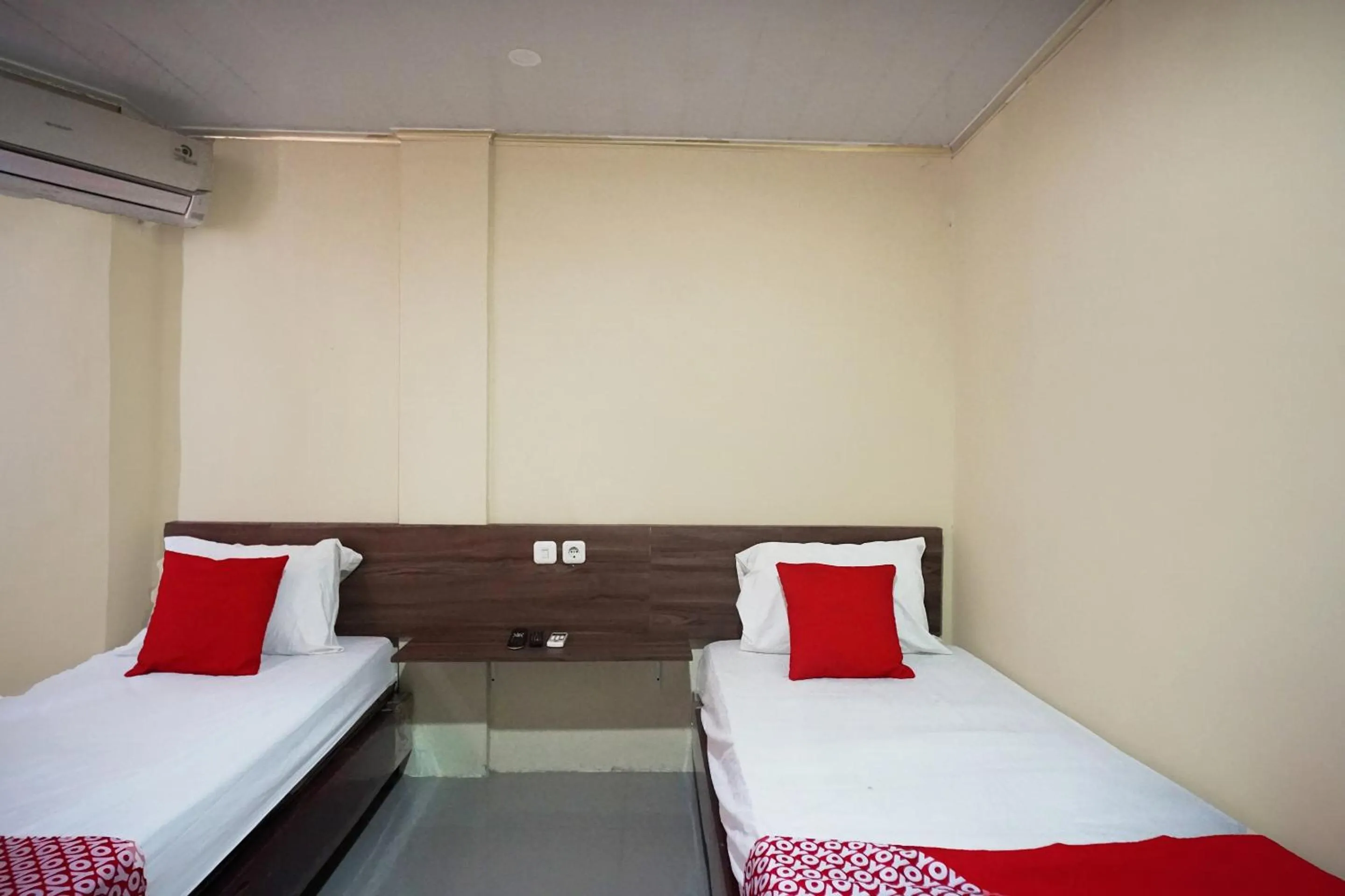 Bedroom in OYO 93066 D'niel Homestay Syariah