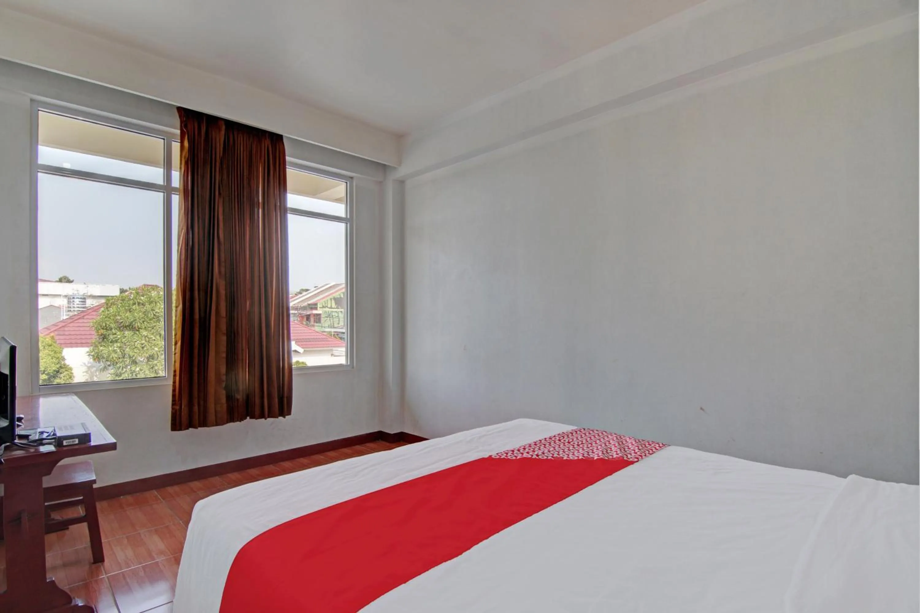 Bedroom, Bed in Hotel O Asri Homestay Syariah