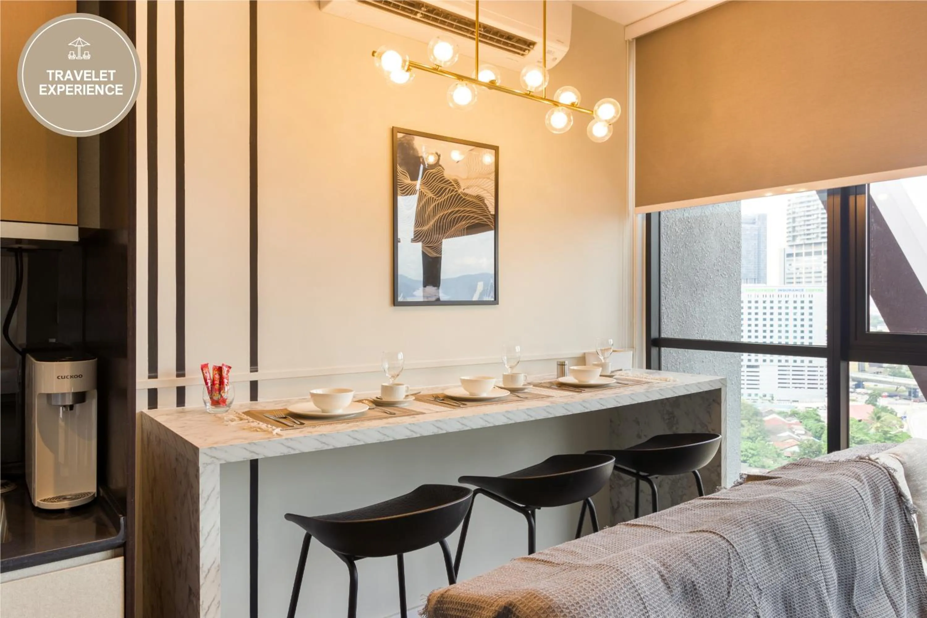 Dining area in Scarletz Suites KLCC, Travelet