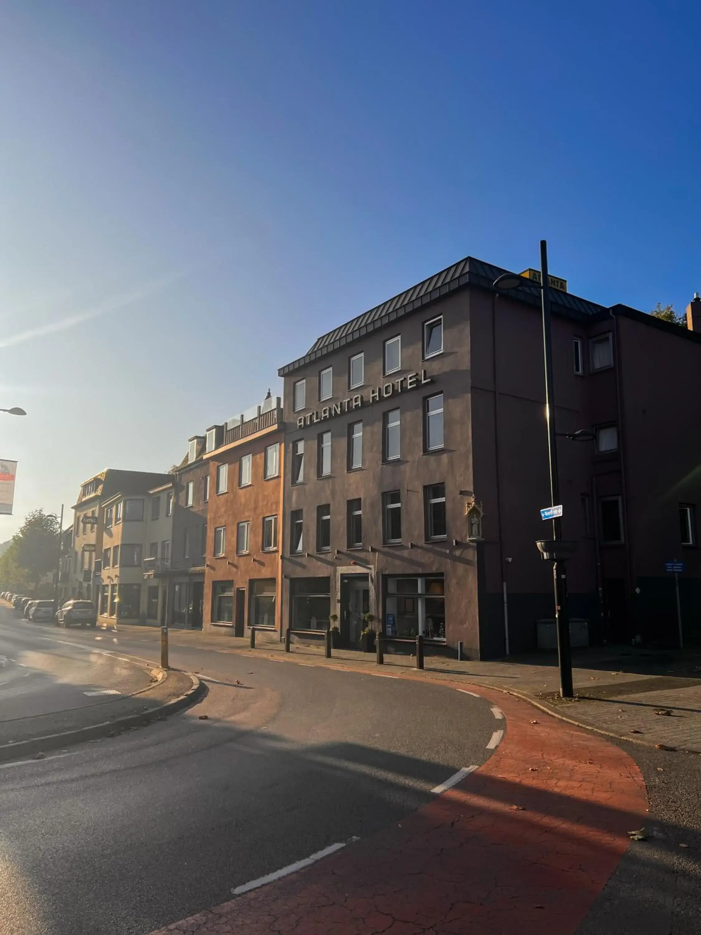 Property building in Hotel Atlanta Property building in Hotel Atlanta