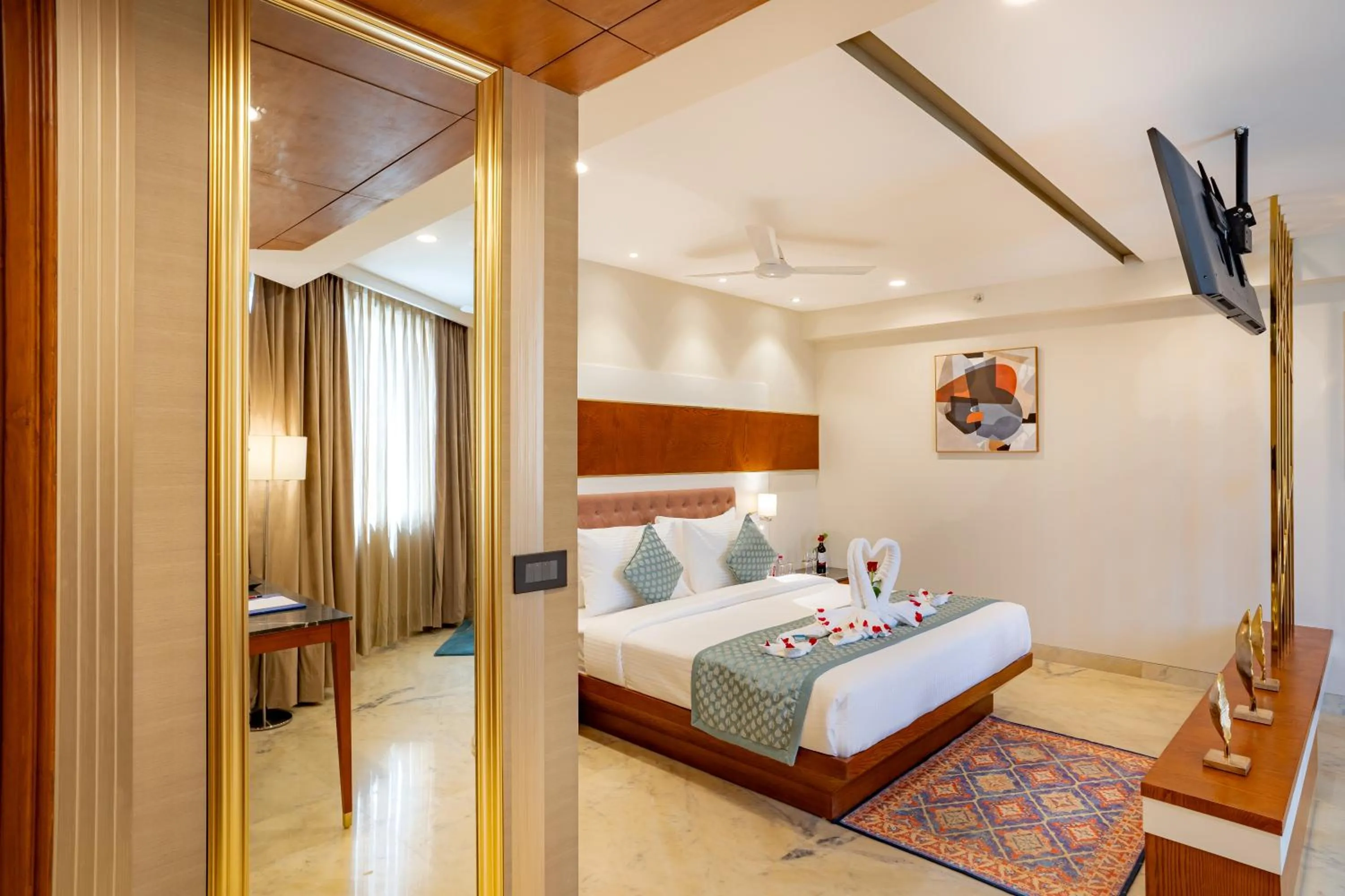 Bedroom, Bed in Inde Signature Jaipur