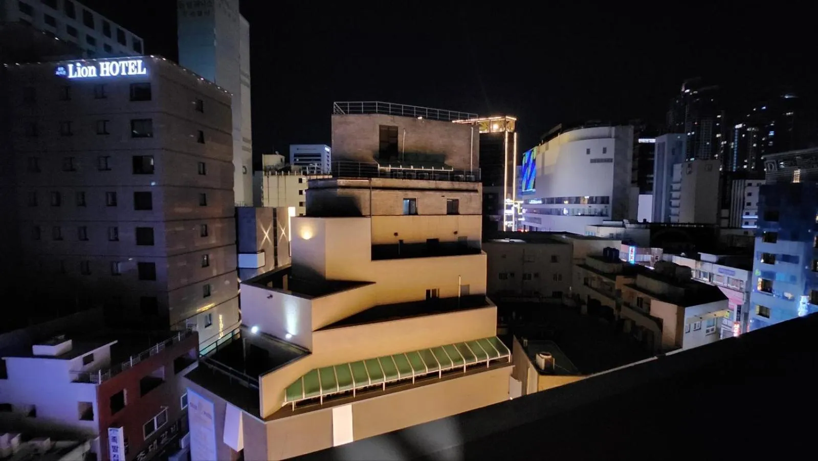 City view in Busan Seomyeon Broa Hotel