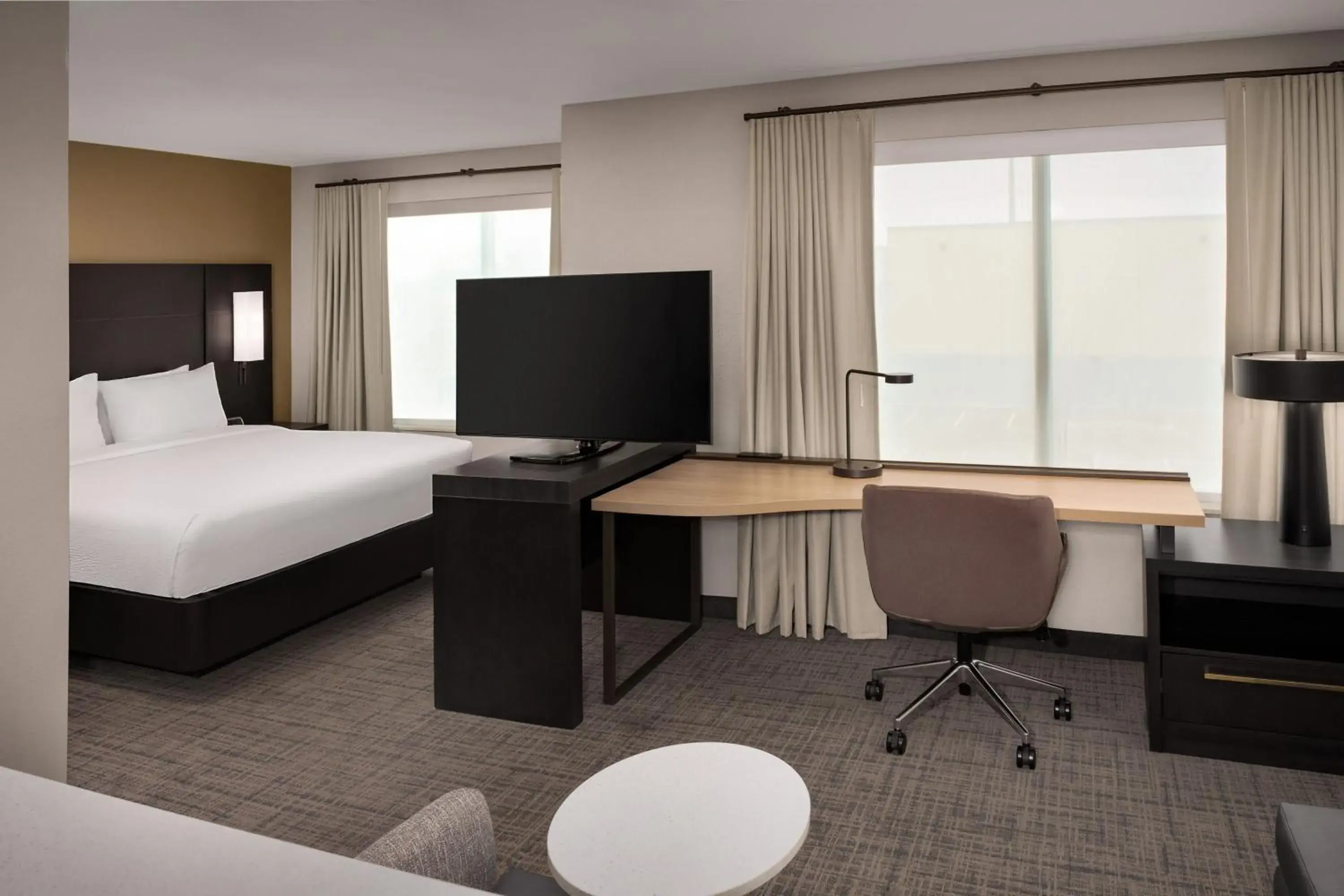 Photo of the whole room, TV/Entertainment Center in Residence Inn by Marriott Dallas Grand Prairie