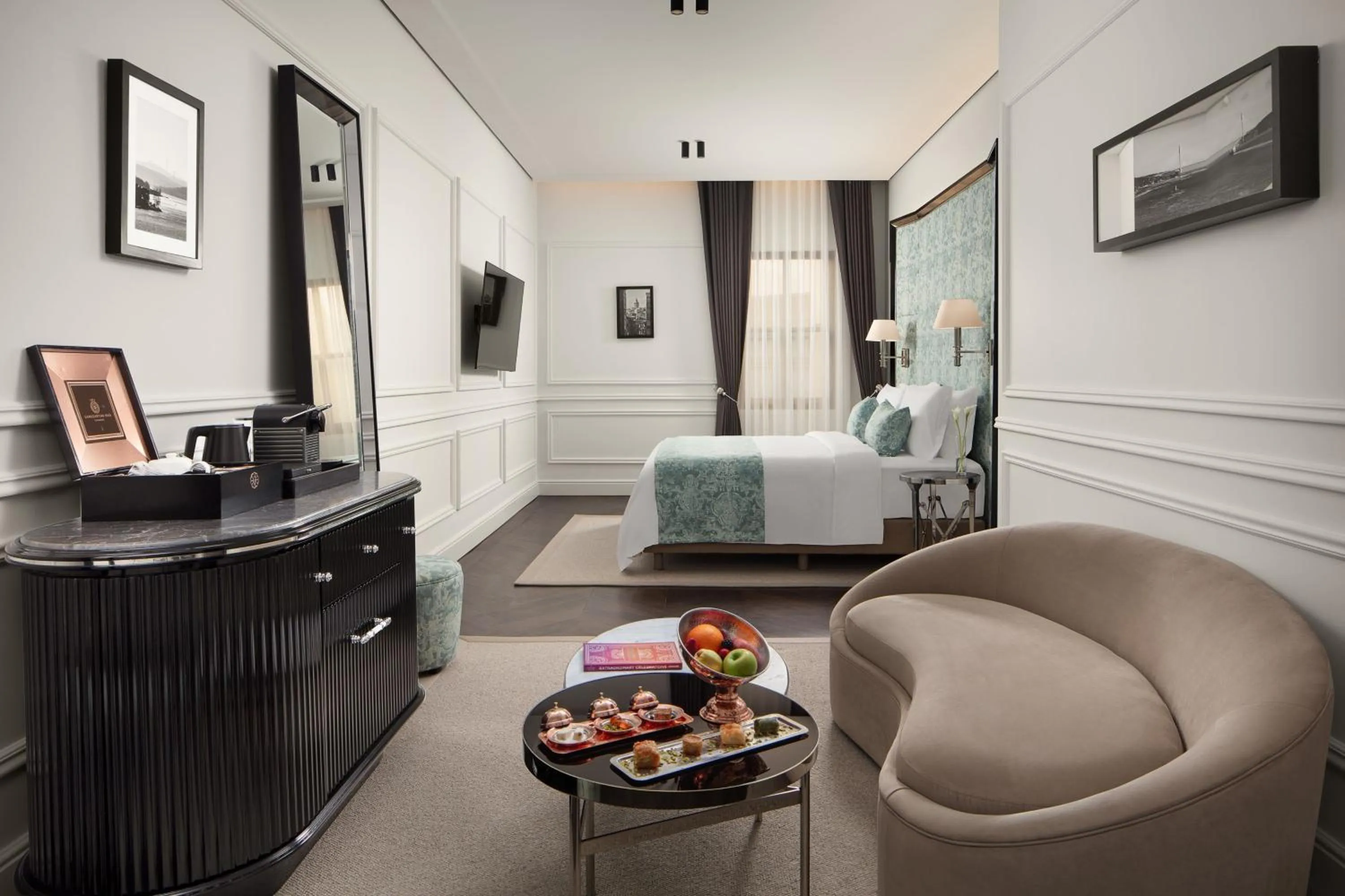 Photo of the whole room in Sanasaryan Han, a Luxury Collection Hotel, Istanbul