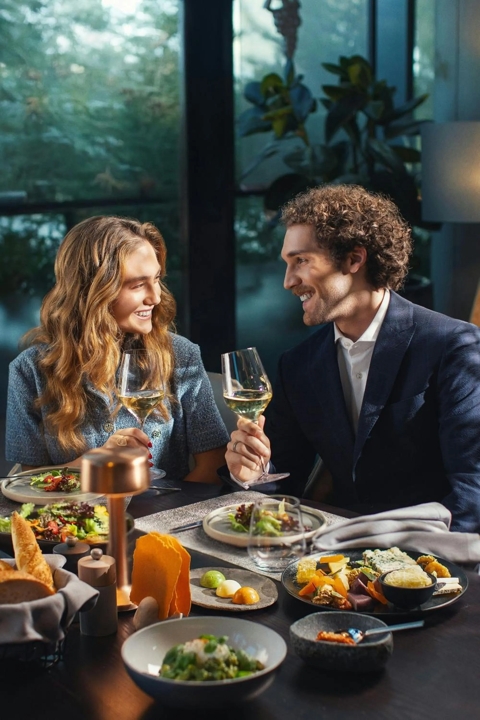 Restaurant/places to eat in Paragraph Freedom Square, a Luxury Collection Hotel, Tbilisi