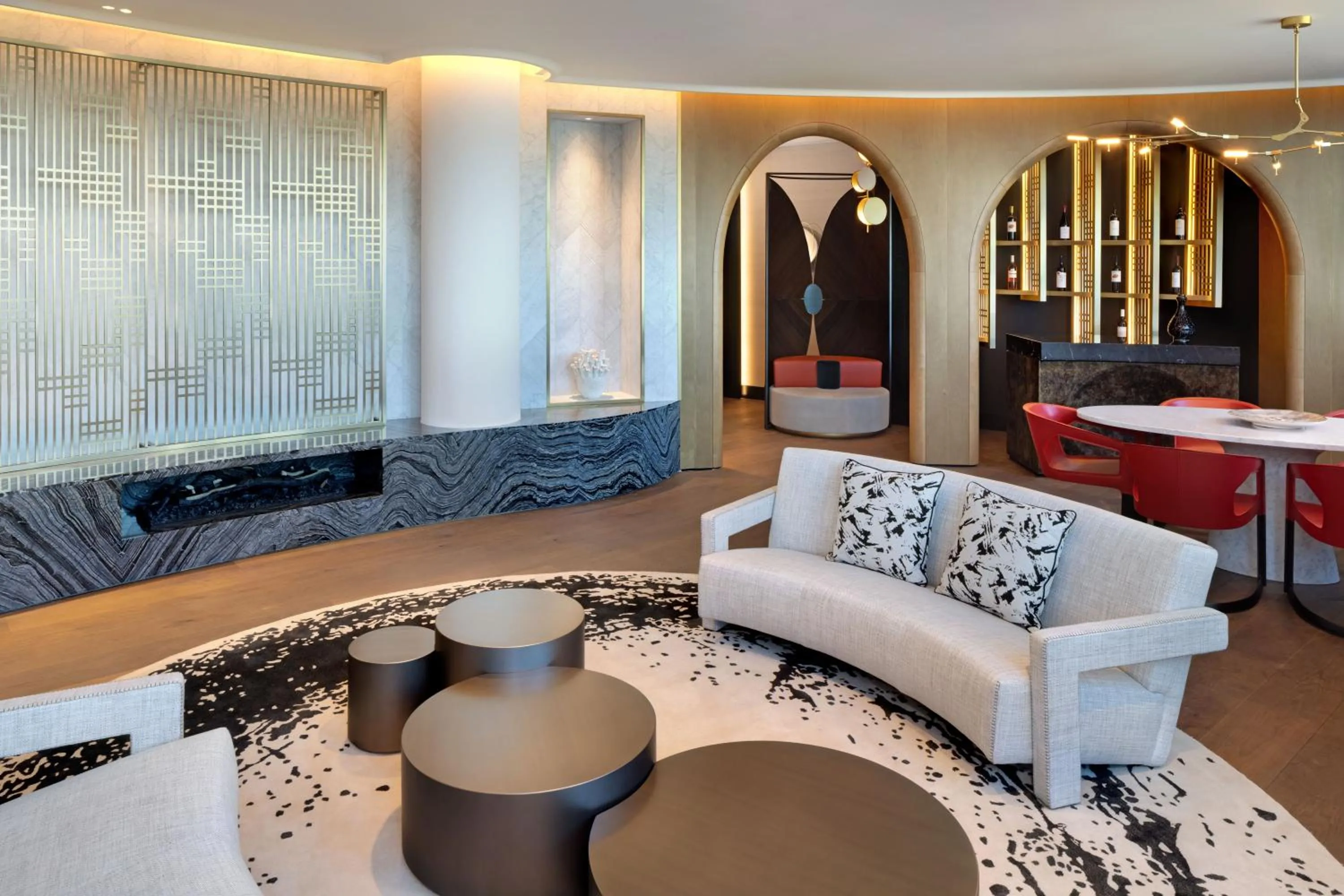 Living room in Paragraph Freedom Square, a Luxury Collection Hotel, Tbilisi