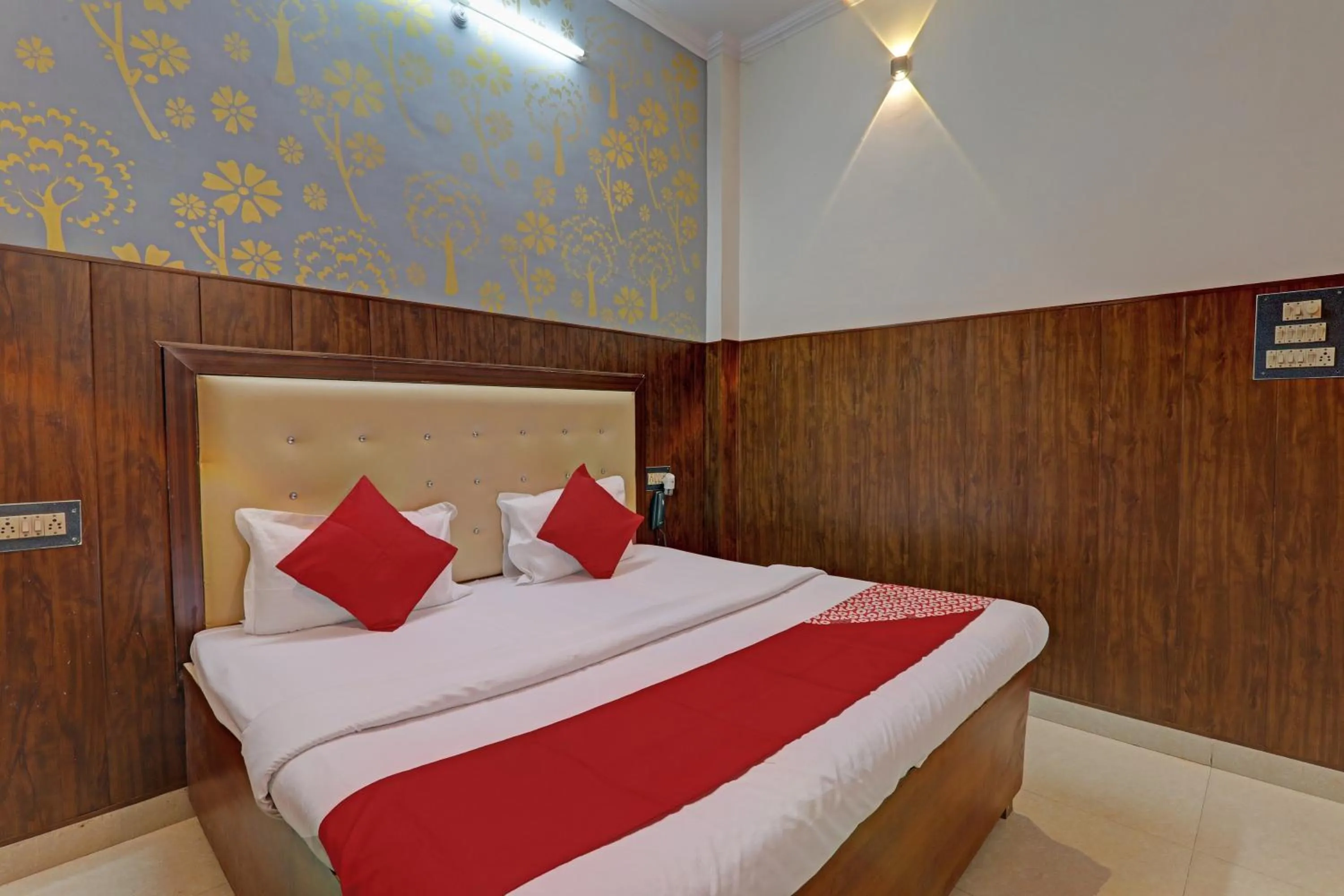 Bedroom in Hotel O CZ Inn