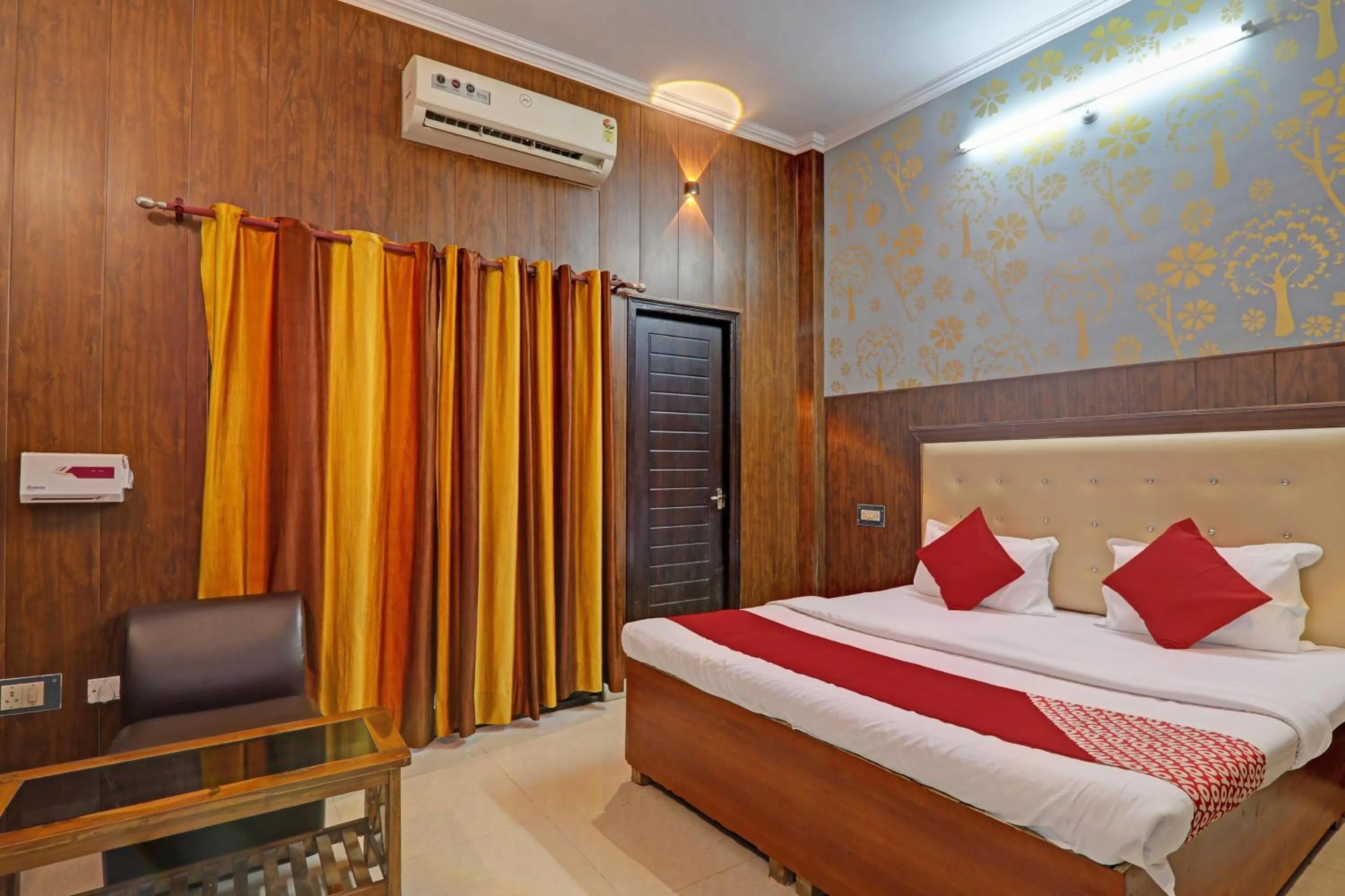 Bedroom in Hotel O CZ Inn