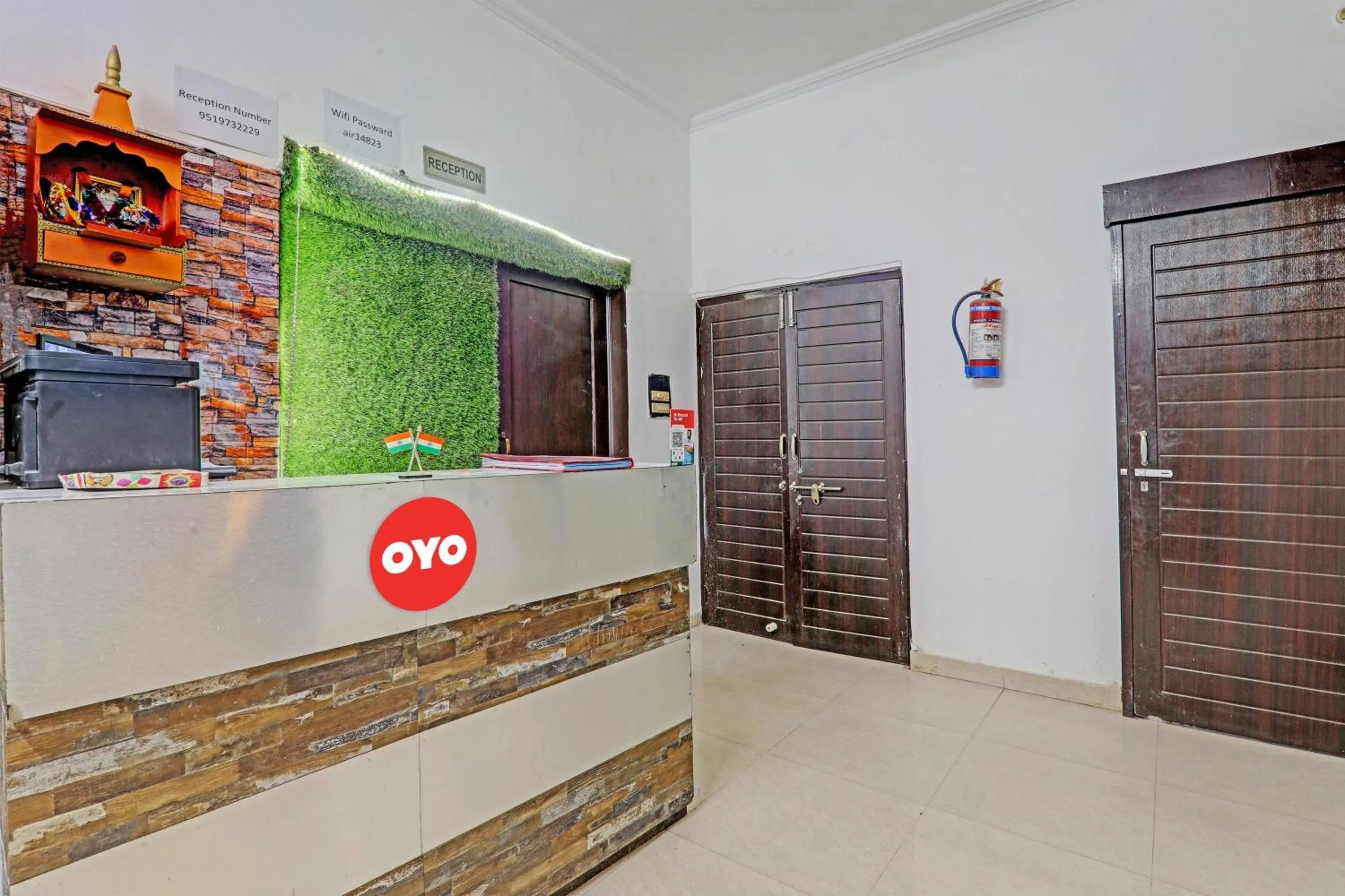 Lobby or reception in OYO Flagship The Cz Inn
