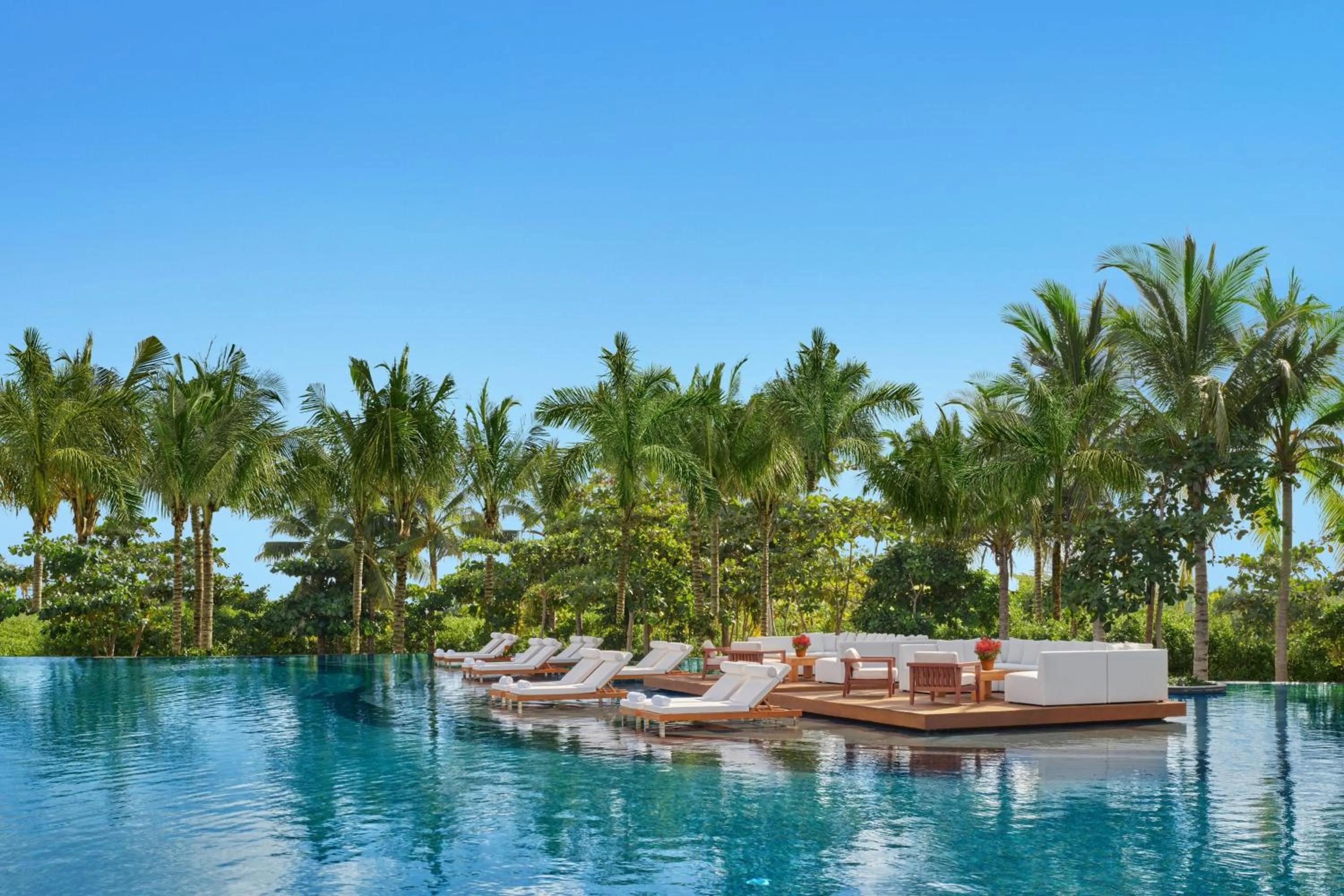 Swimming pool in The Riviera Maya EDITION at Kanai