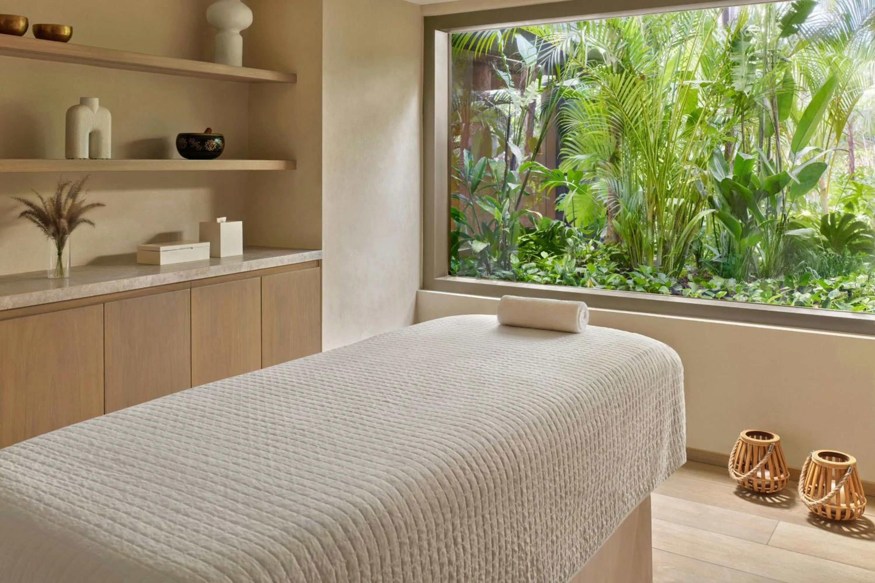 Other, Bed in The Riviera Maya EDITION at Kanai