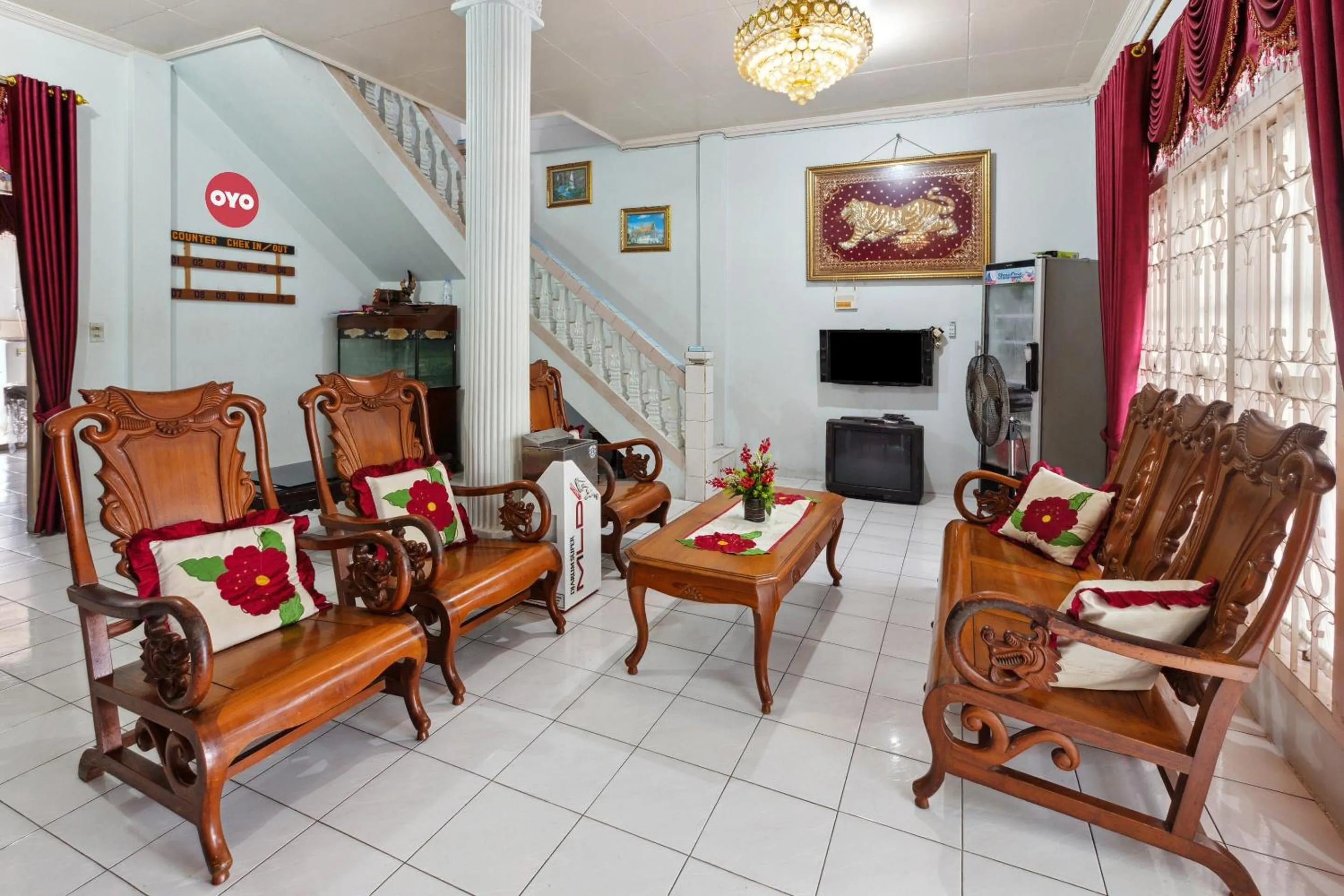 Lobby or reception in OYO Life 92803 Penginapan Purnama