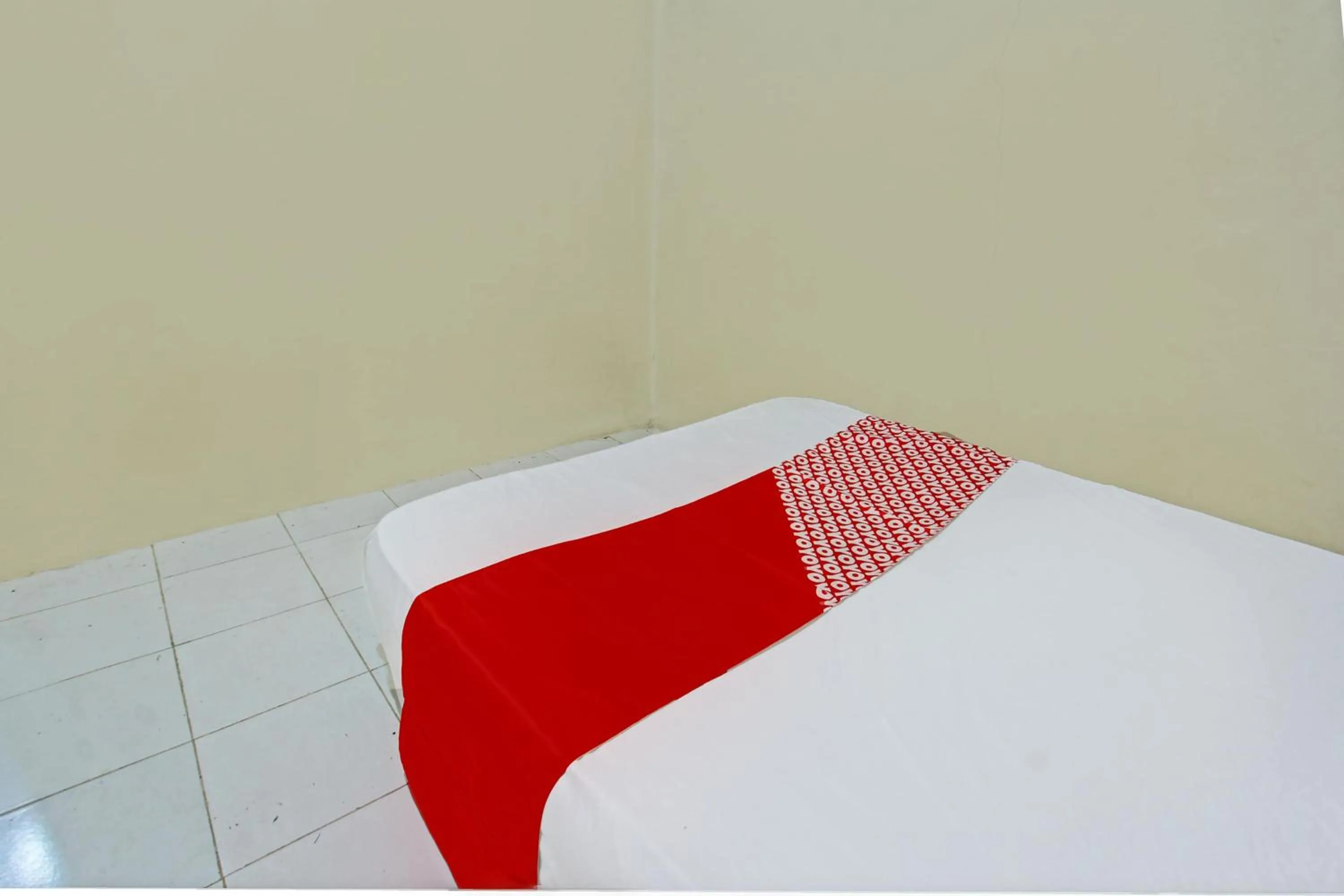 Bedroom, Bed in OYO Life 93058 Kos Subur