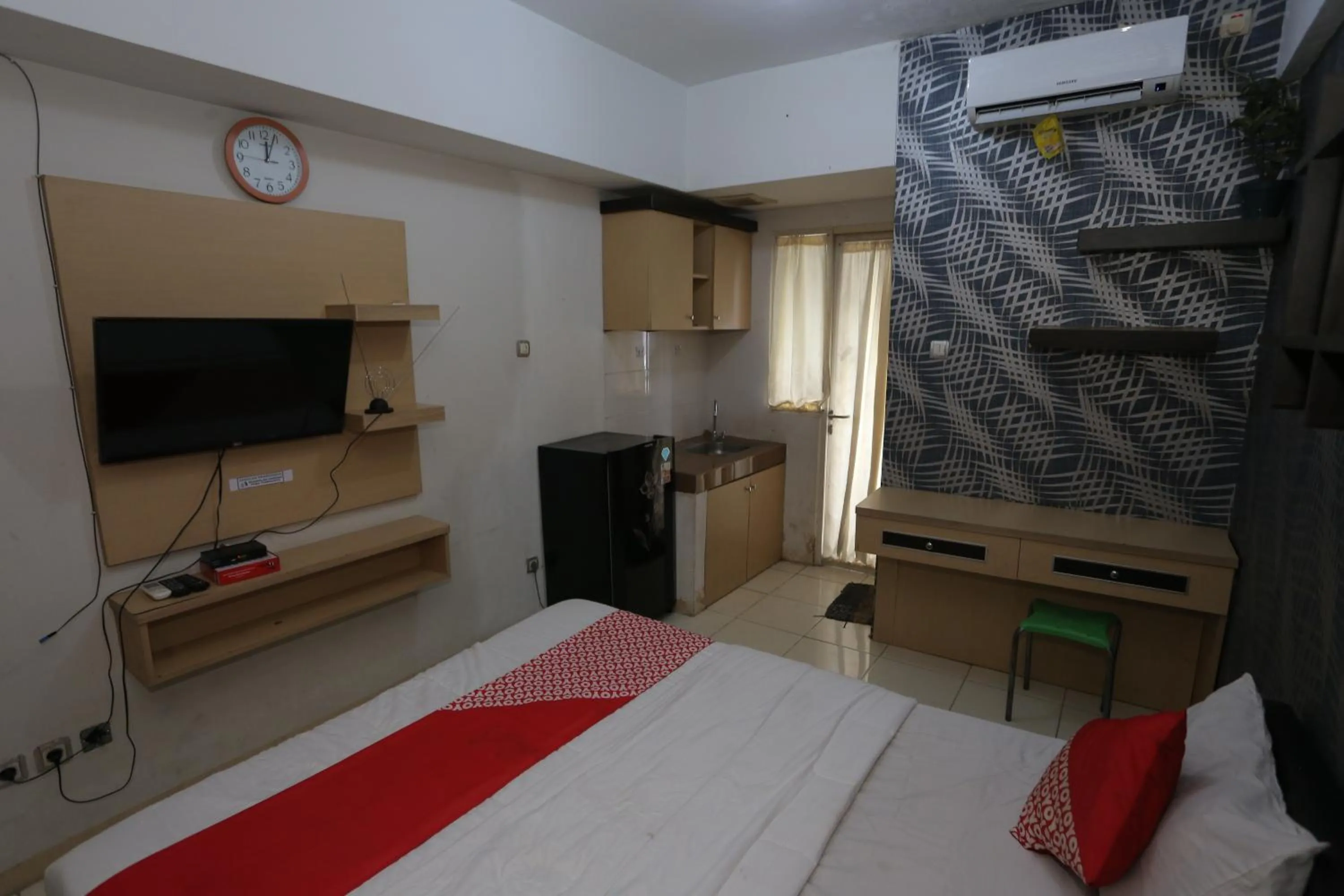 Bedroom, Bed in OYO Life 93008 Pelangi Coliving