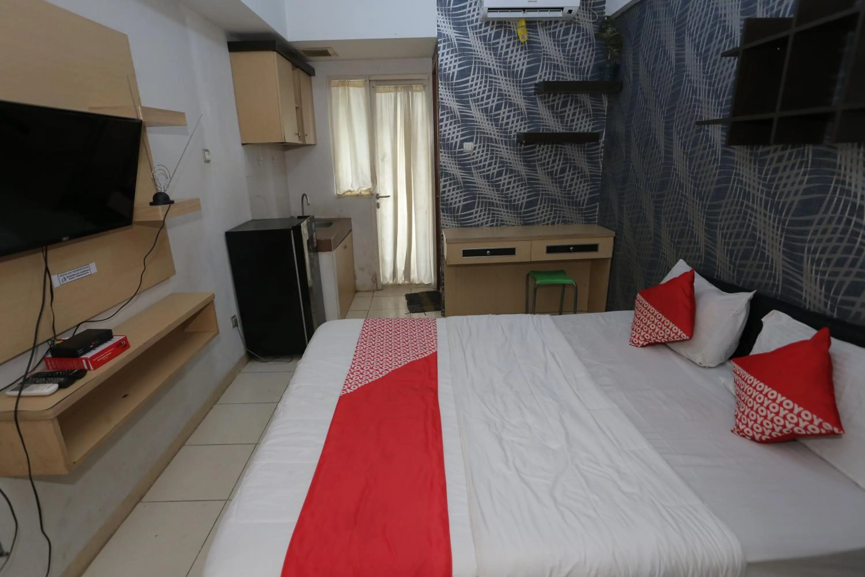 Bedroom, Bed in OYO Life 93008 Pelangi Coliving